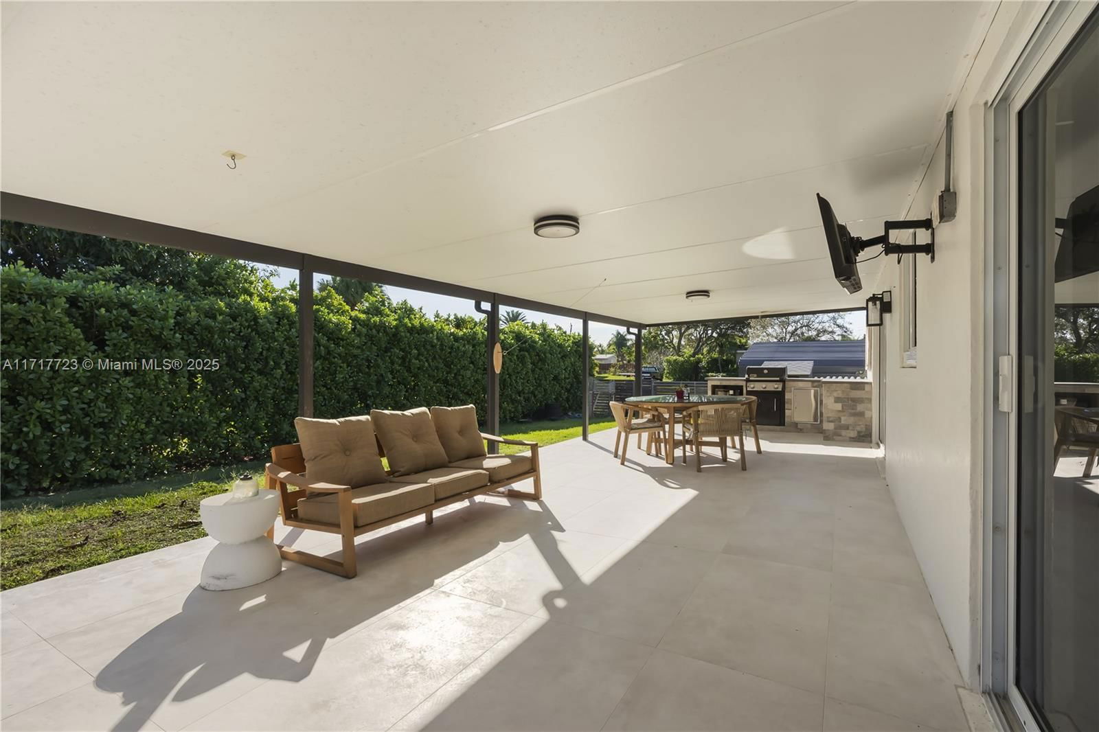 Real estate property located at 18473 87th Pl, Miami-dade, Bel Aire Sec 23, Cutler Bay, FL