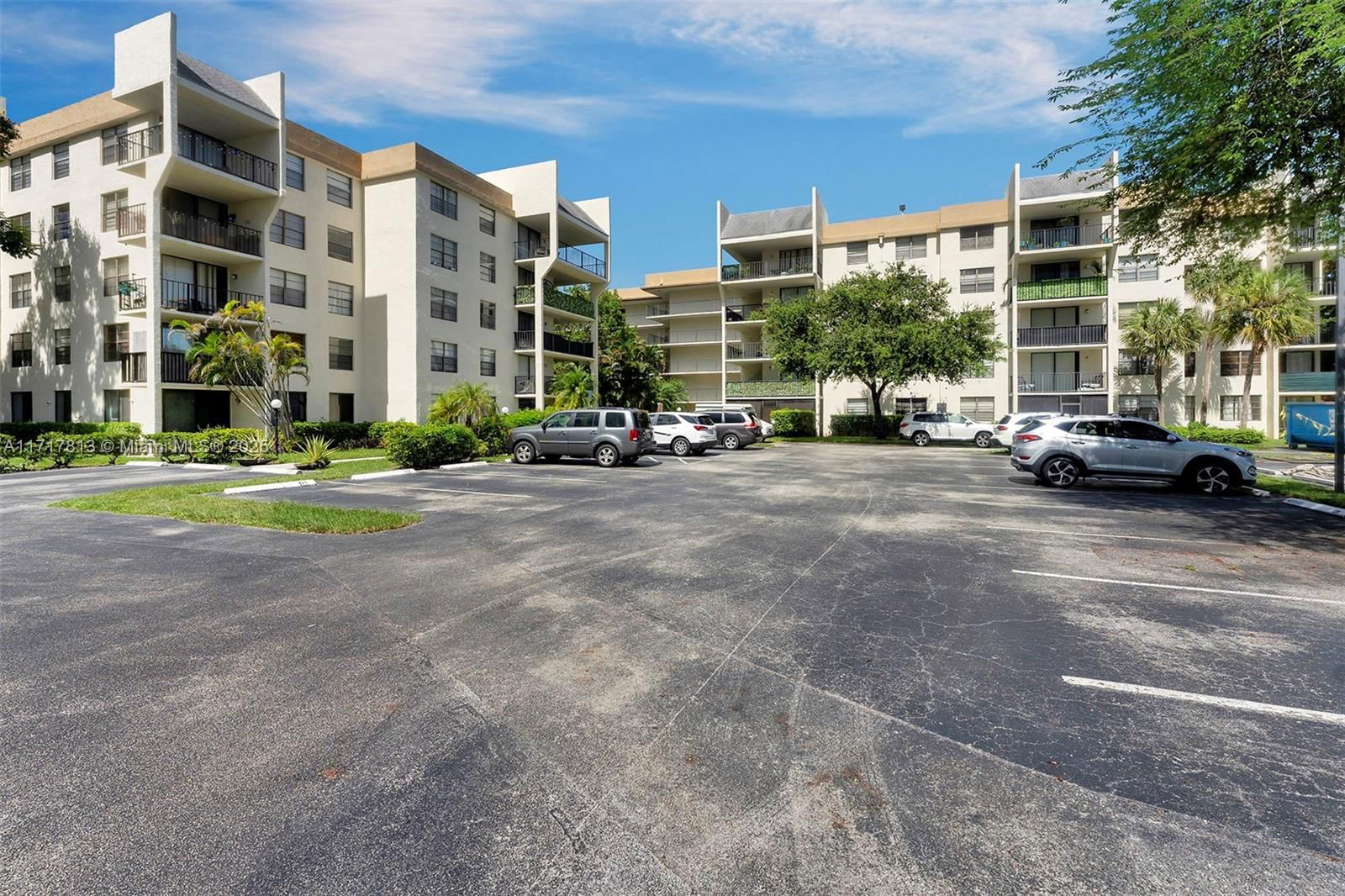 Real estate property located at 6190 Woodlands Blvd #108, Broward, Gate Three Condo, Tamarac, FL