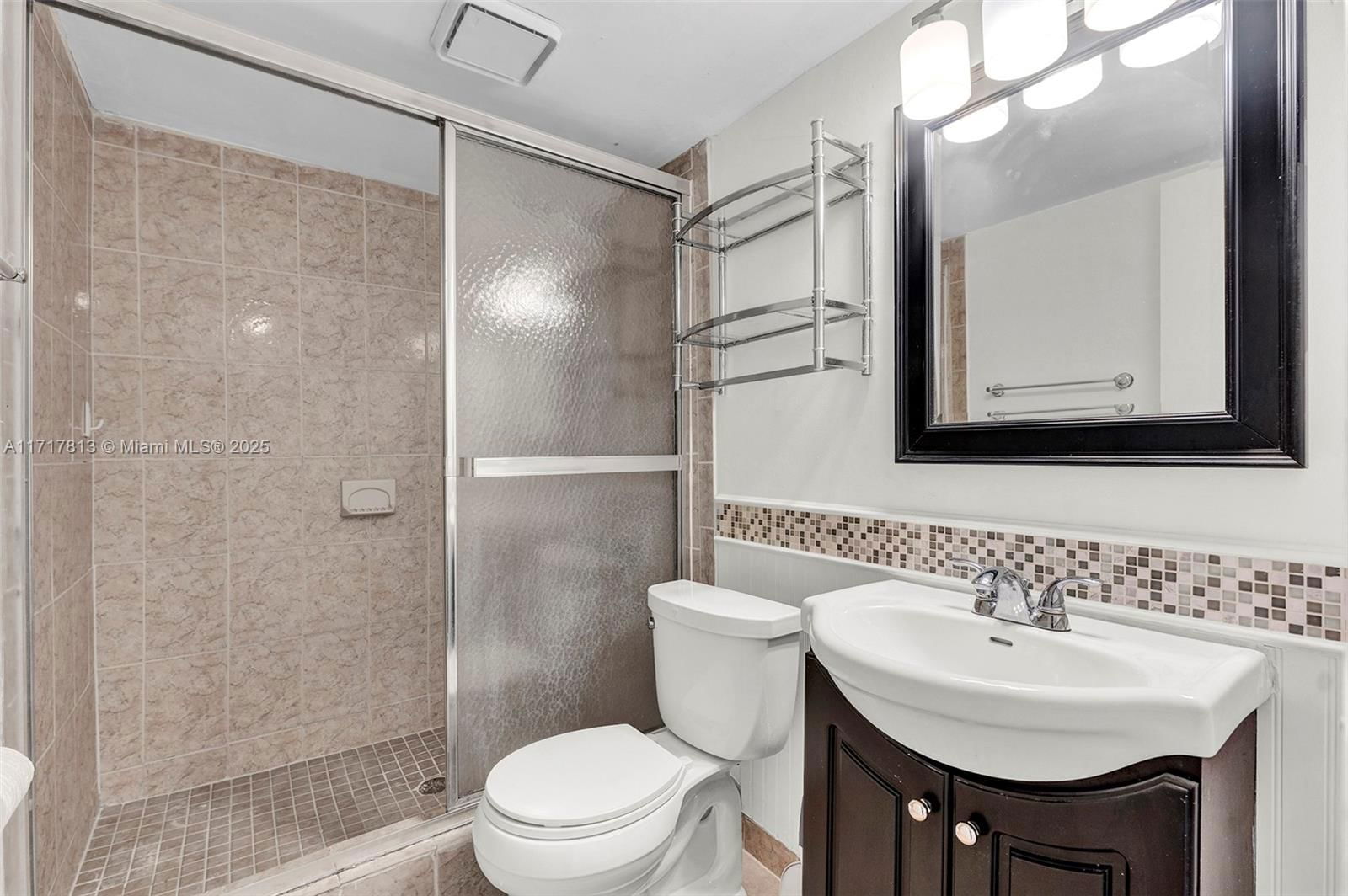Real estate property located at 6190 Woodlands Blvd #108, Broward, Gate Three Condo, Tamarac, FL