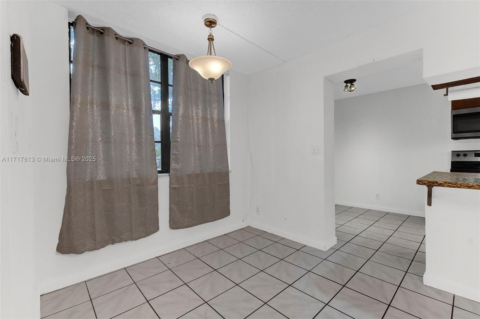 Real estate property located at 6190 Woodlands Blvd #108, Broward, Gate Three Condo, Tamarac, FL