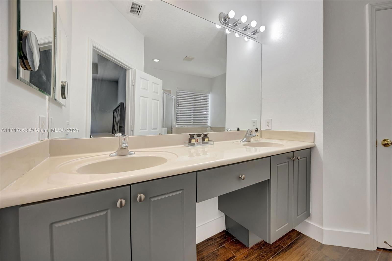 Real estate property located at 20788 89th Path, Miami-dade, Cantamar, Cutler Bay, FL