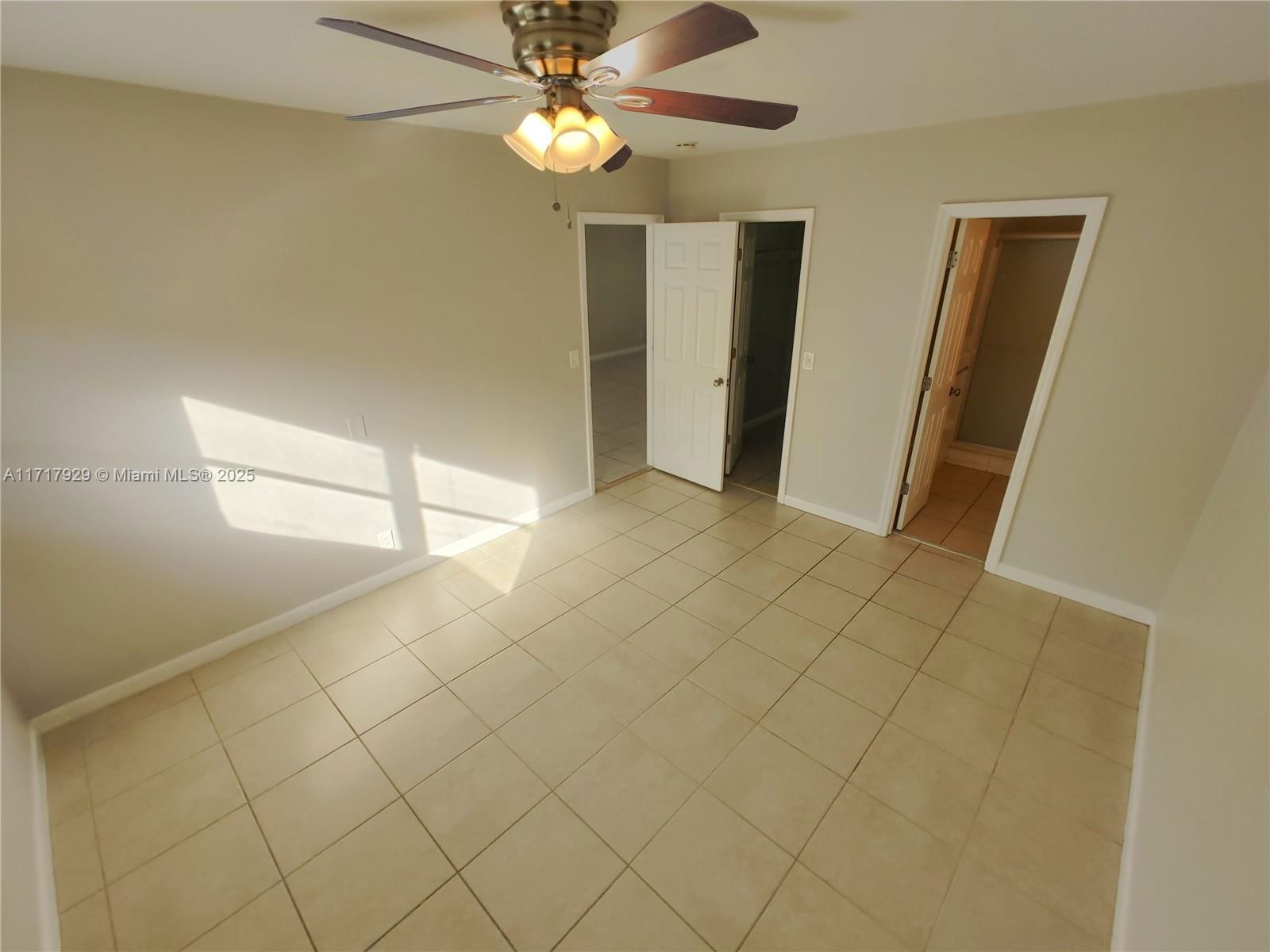 Real estate property located at 2836 Fillmore St #35, Broward, Pinewood Condo, Hollywood, FL