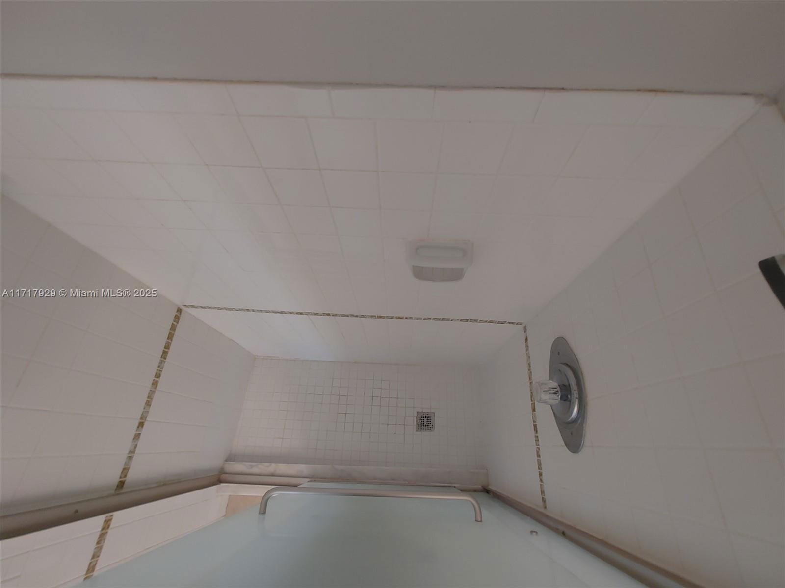 Real estate property located at 2836 Fillmore St #35, Broward, Pinewood Condo, Hollywood, FL