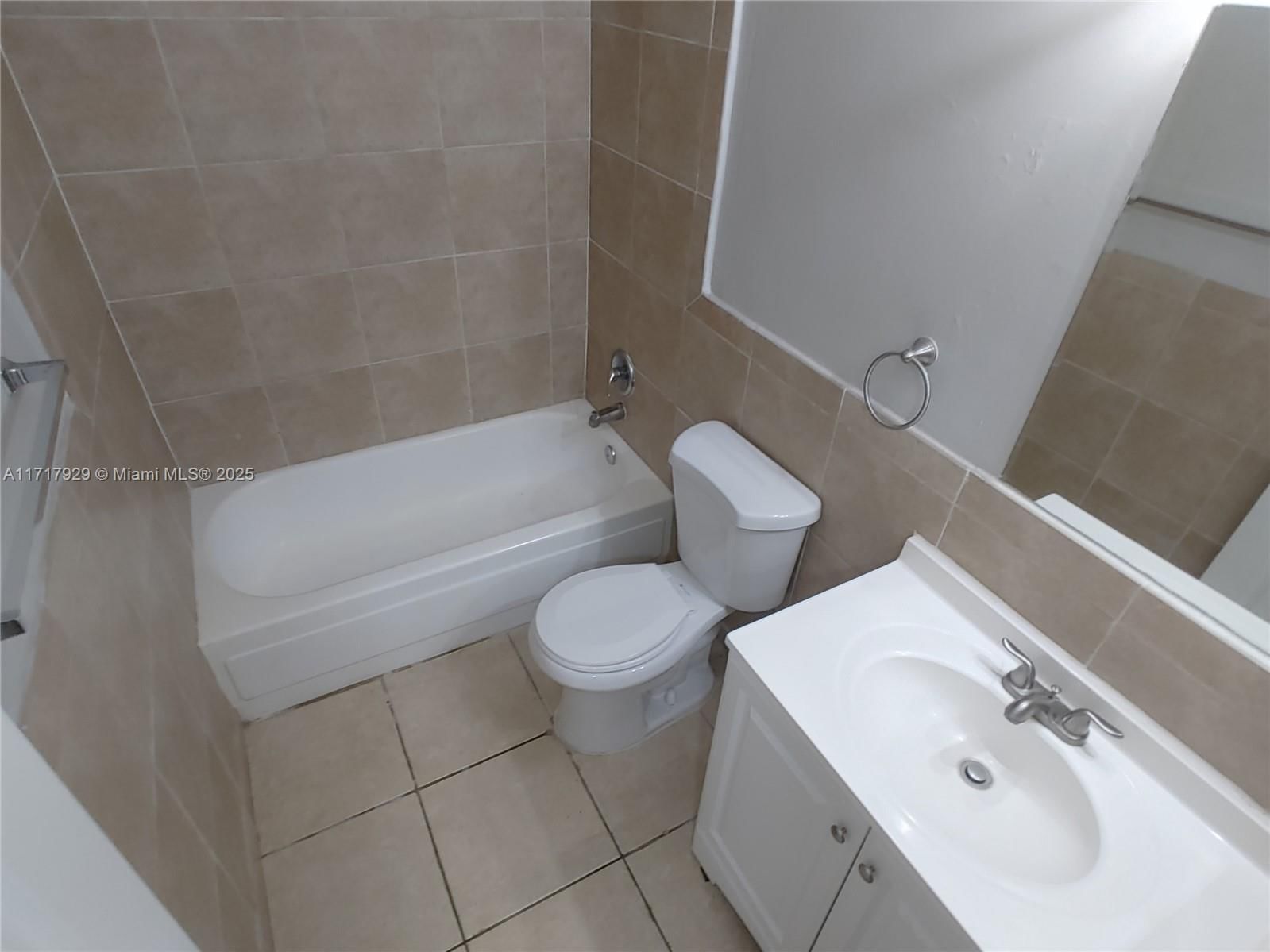 Real estate property located at 2836 Fillmore St #35, Broward, Pinewood Condo, Hollywood, FL