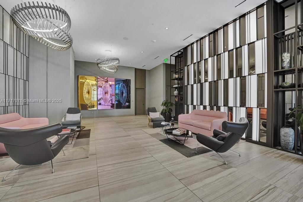 Real estate property located at 4010 Ocean Dr R2105, Broward, 4010 South Ocean Condo, Hollywood, FL