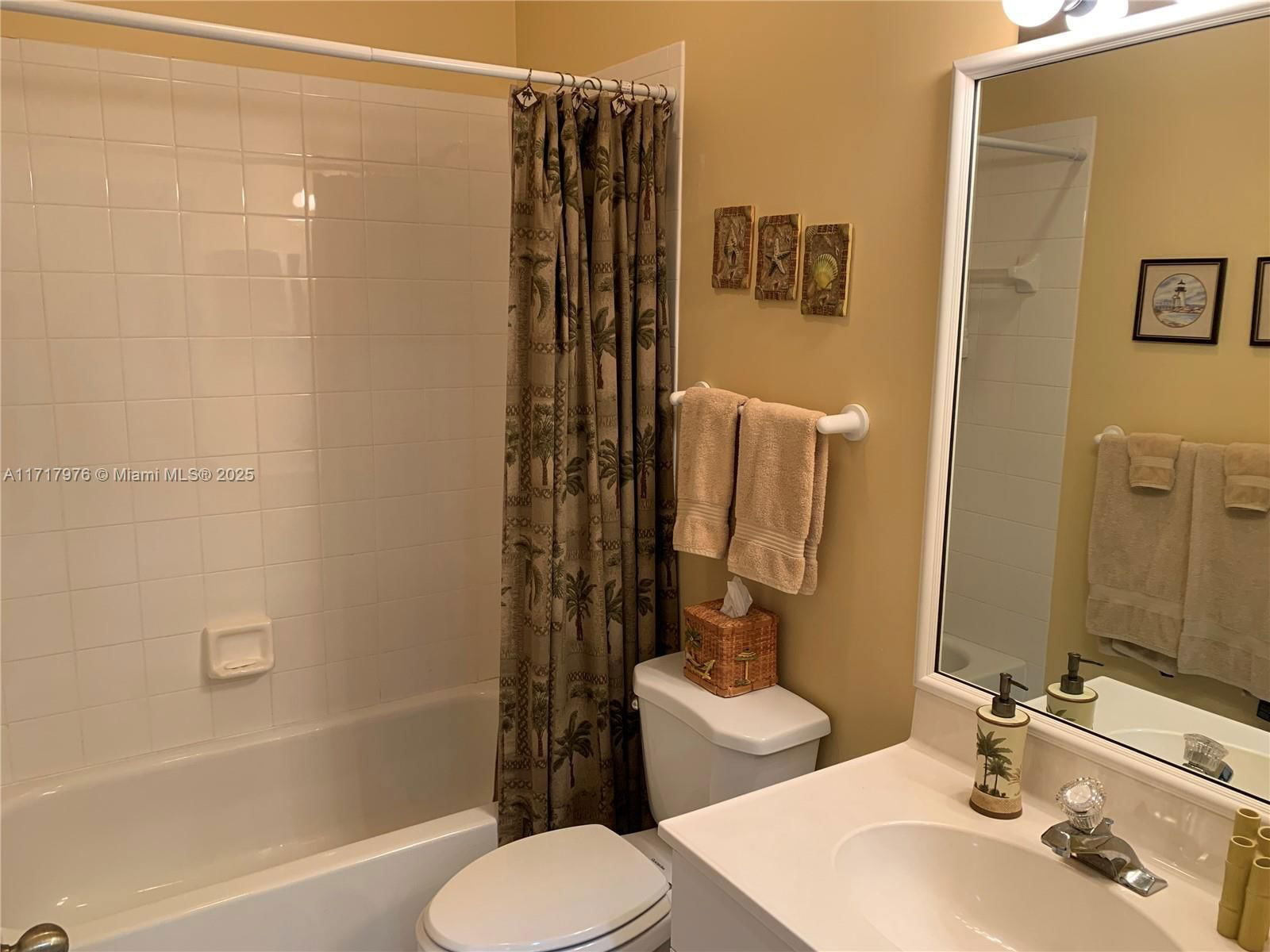 Real estate property located at 6062 Landing Way #15, Martin, Hansons Landing Condo, Stuart, FL