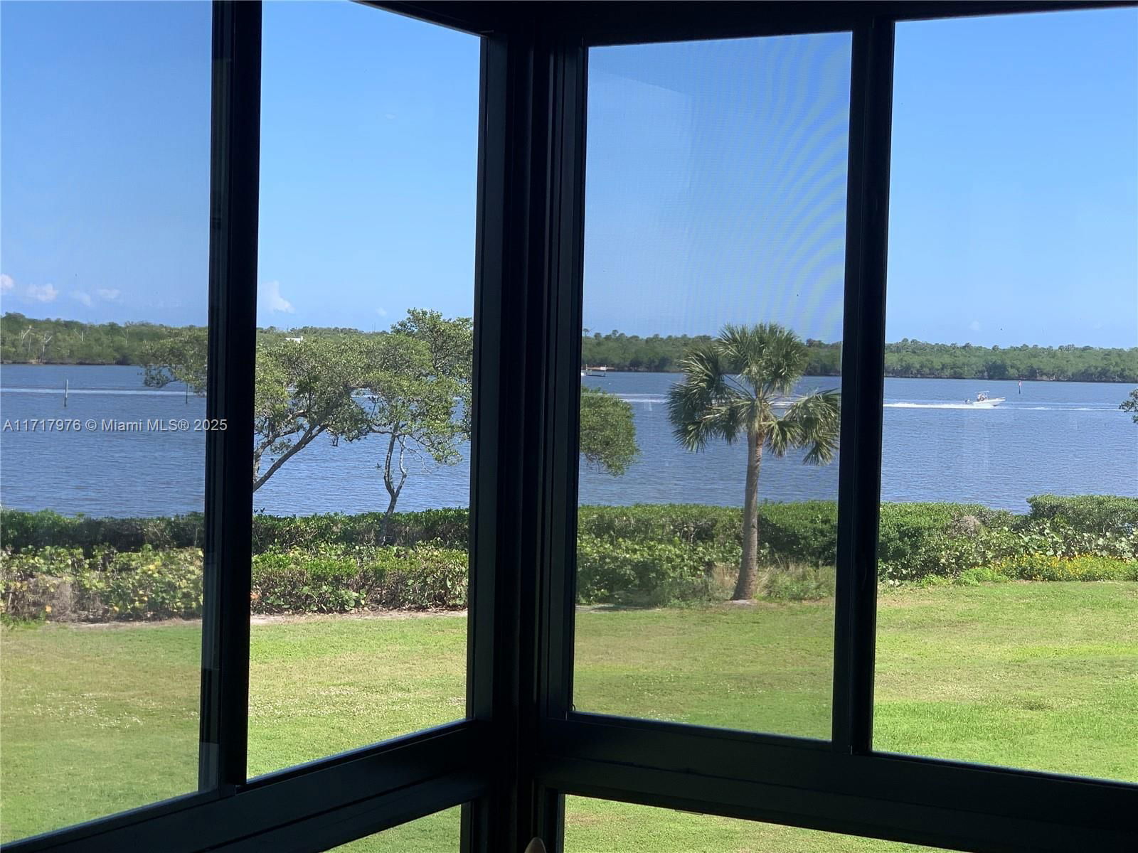 Real estate property located at 6062 Landing Way #15, Martin, Hansons Landing Condo, Stuart, FL