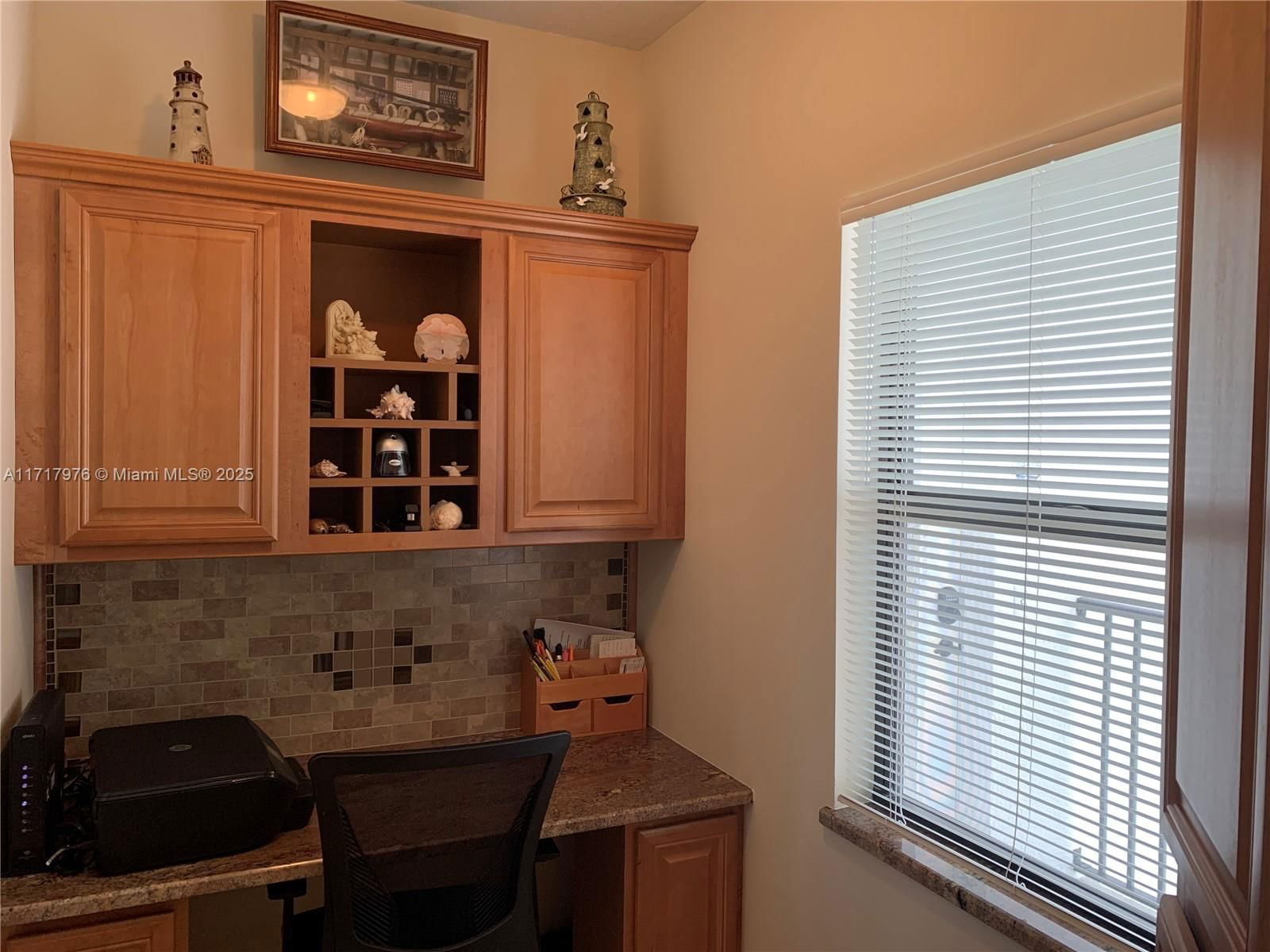 Real estate property located at 6062 Landing Way #15, Martin, Hansons Landing Condo, Stuart, FL
