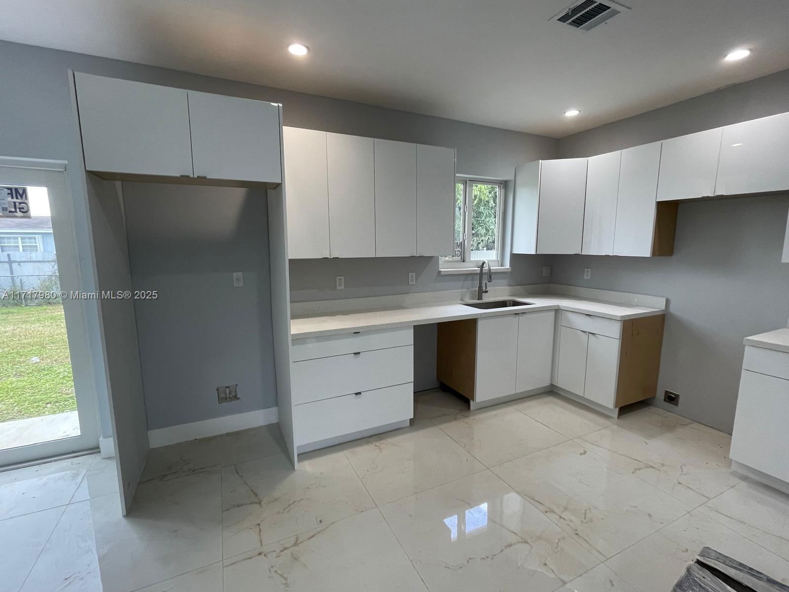 Real estate property located at 14510 16th Ave, Miami-dade, Jeb Estates, Miami, FL