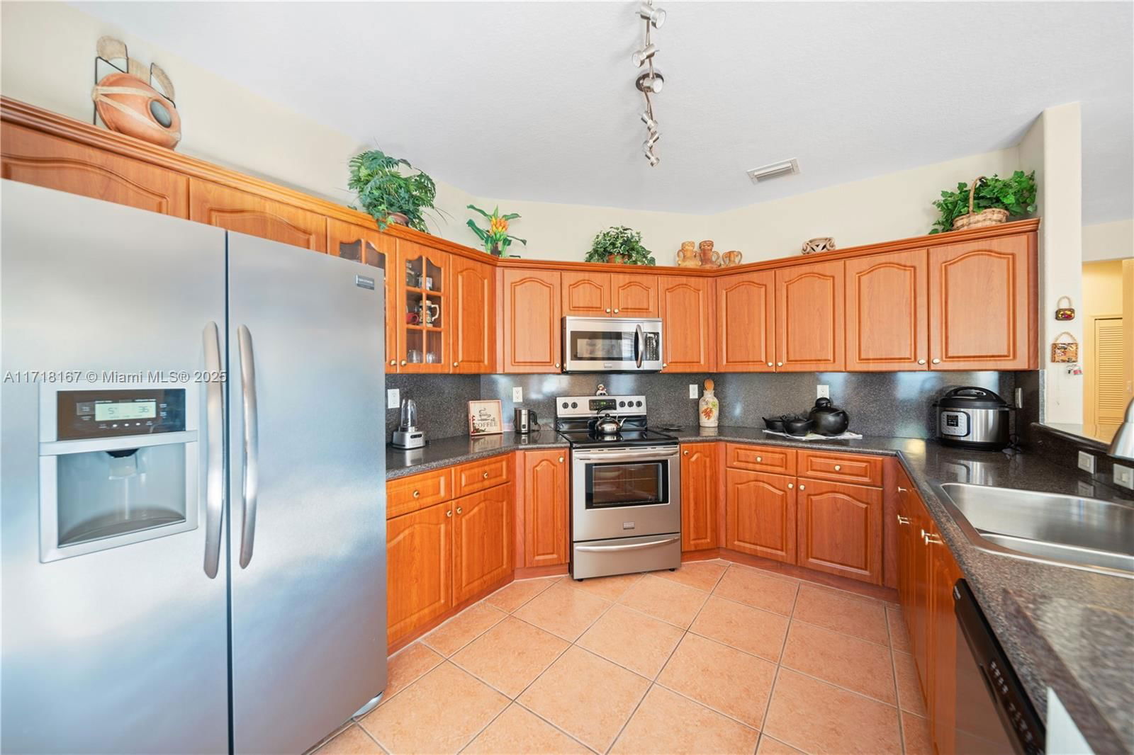 Real estate property located at 3612 167th Ave, Broward, Nautica Plat, Miramar, FL