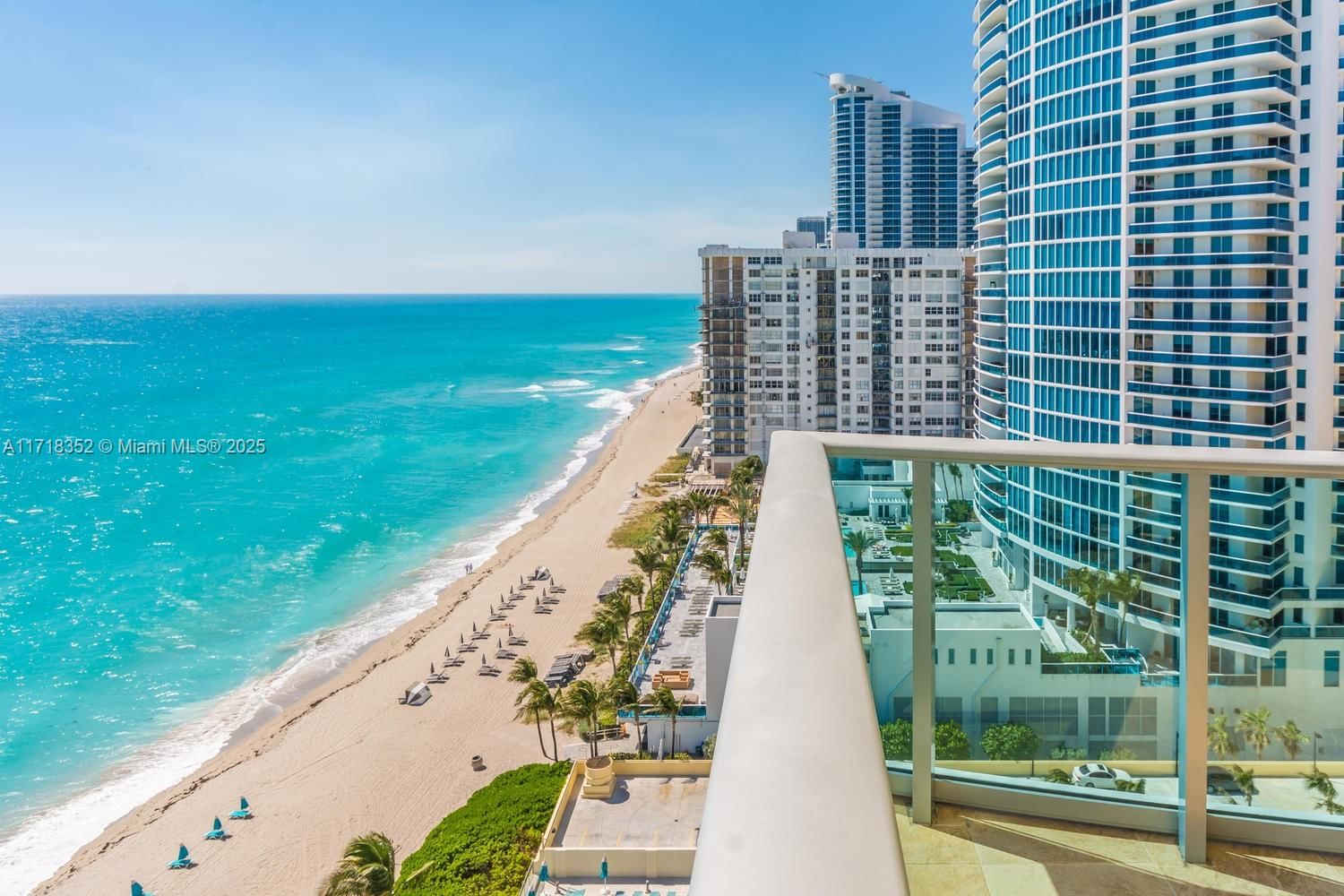 Real estate property located at 2501 Ocean Dr #1211, Broward, Wave Condo, Hollywood, FL