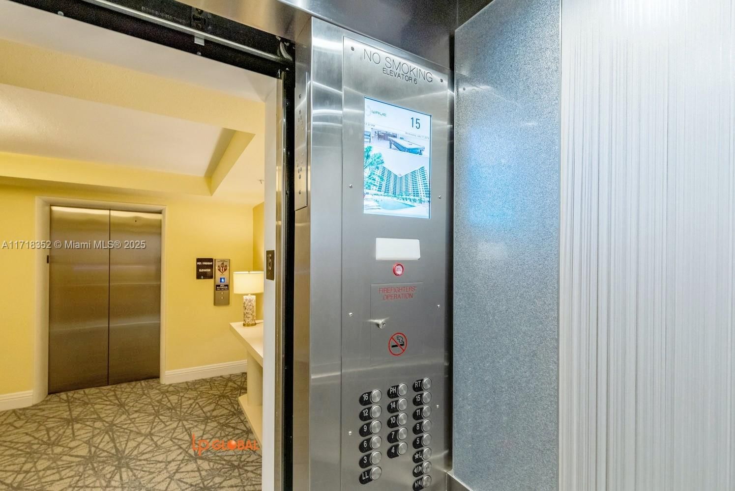 Real estate property located at 2501 Ocean Dr #1211, Broward, Wave Condo, Hollywood, FL