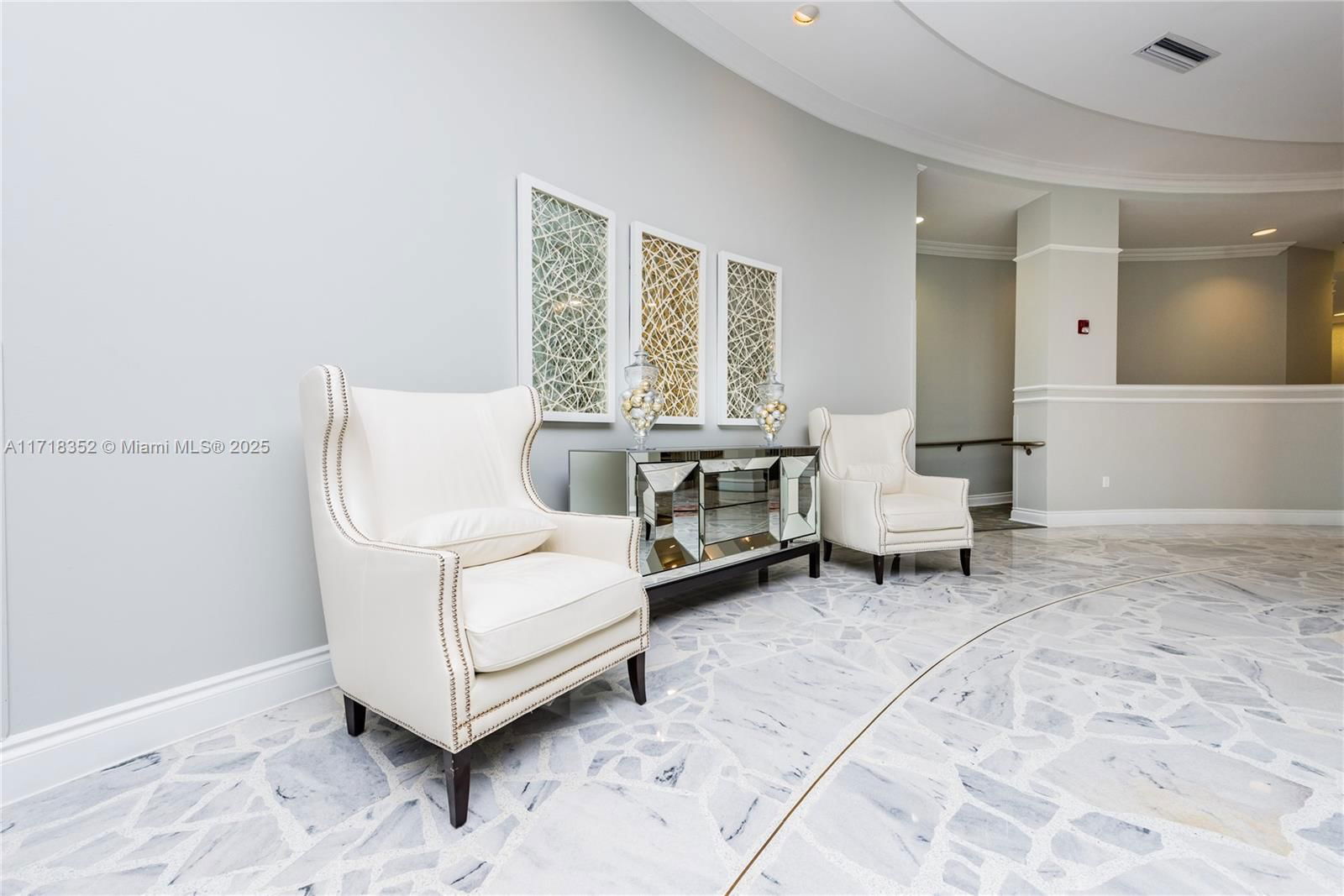 Real estate property located at 2501 Ocean Dr #1211, Broward, Wave Condo, Hollywood, FL