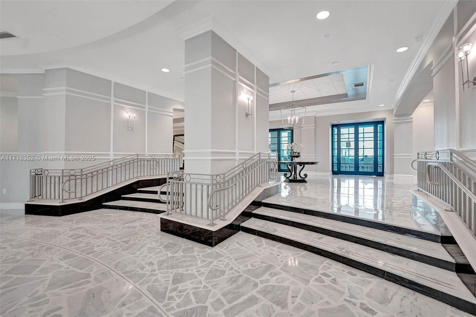 Real estate property located at 2501 Ocean Dr #1211, Broward, Wave Condo, Hollywood, FL