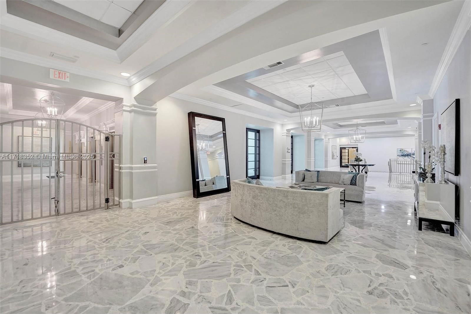 Real estate property located at 2501 Ocean Dr #1211, Broward, Wave Condo, Hollywood, FL