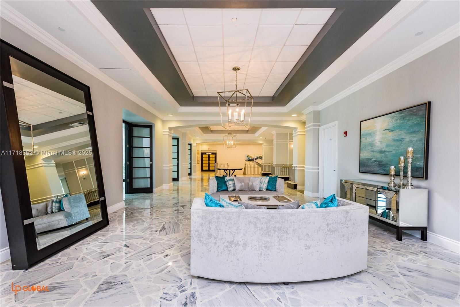 Real estate property located at 2501 Ocean Dr #1211, Broward, Wave Condo, Hollywood, FL