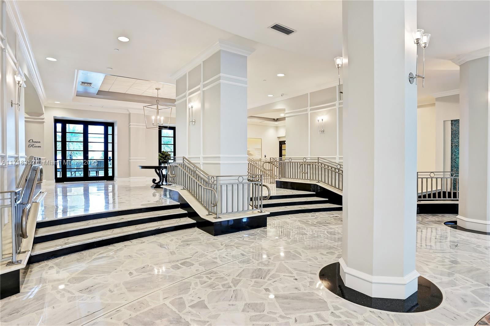 Real estate property located at 2501 Ocean Dr #1211, Broward, Wave Condo, Hollywood, FL