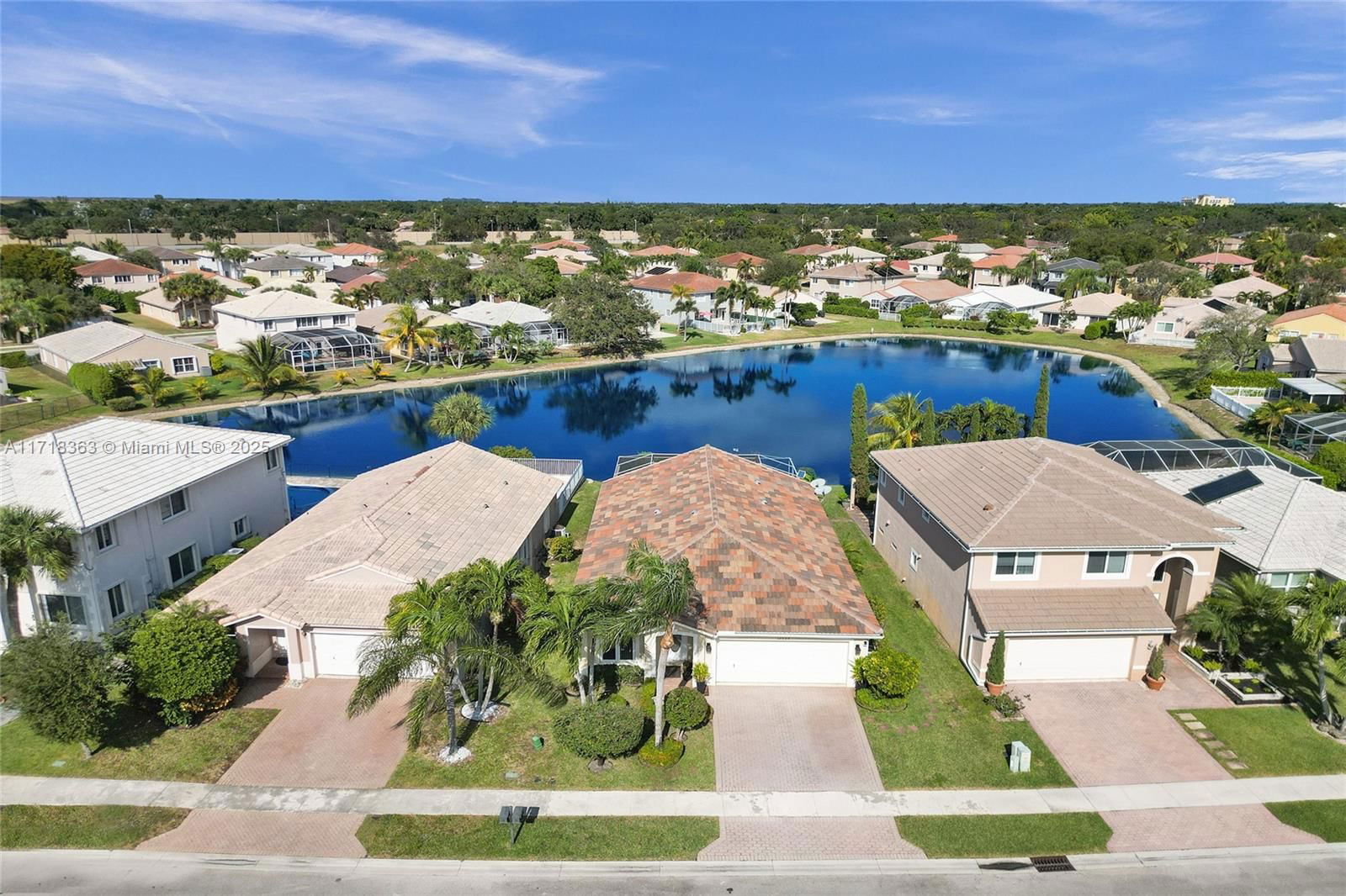 Real estate property located at 12329 55th St, Broward, Coventry Place, Coral Springs, FL
