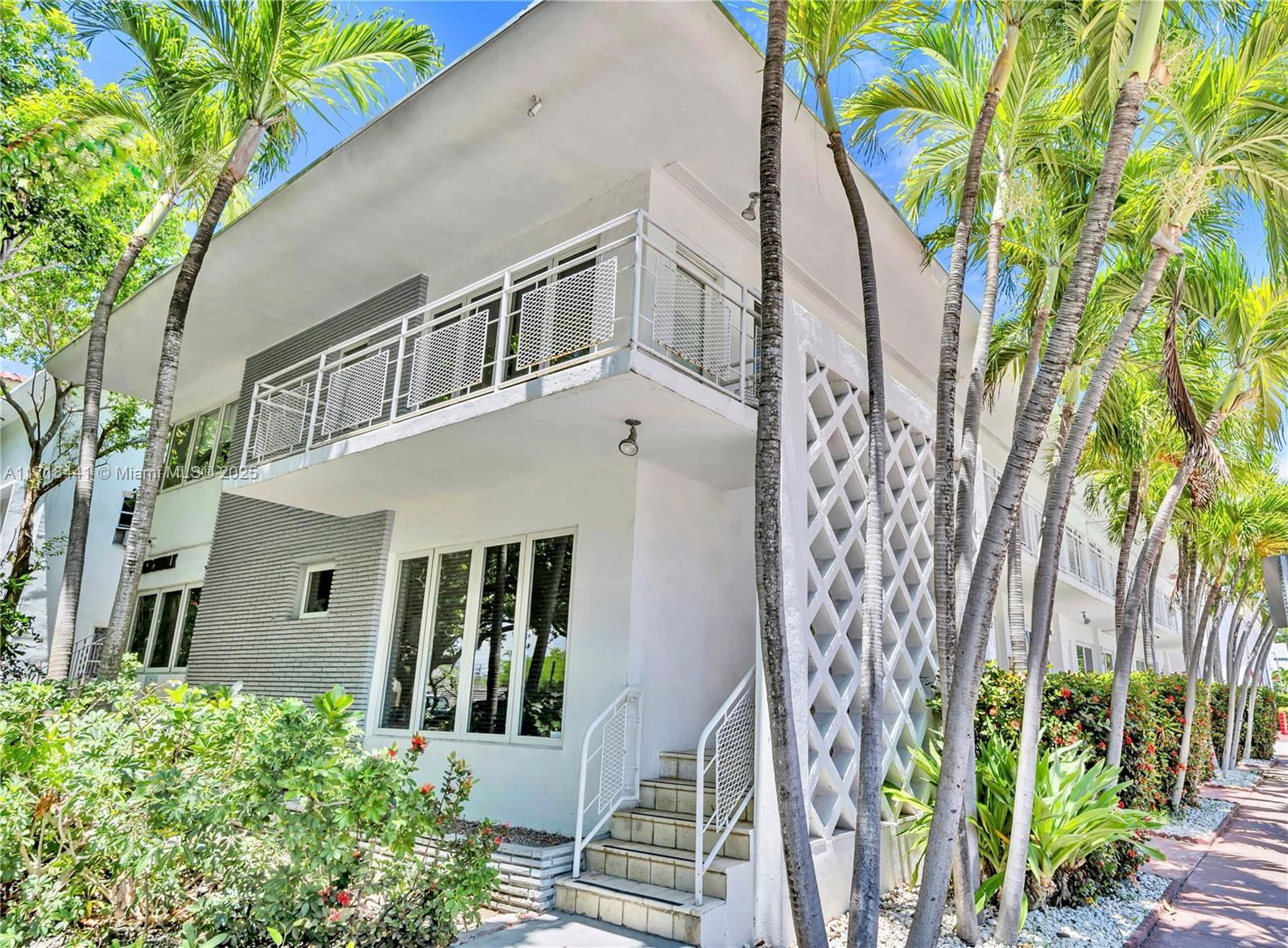 Real estate property located at 745 13th St #10, Miami-dade, Beachwalk Condo, Miami Beach, FL