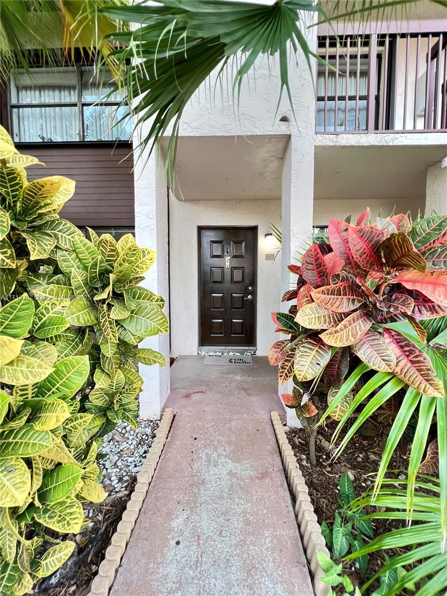 Real estate property located at 9920 NOB HILL COURT #9920, Broward, Welleby Shores, Sunrise, FL