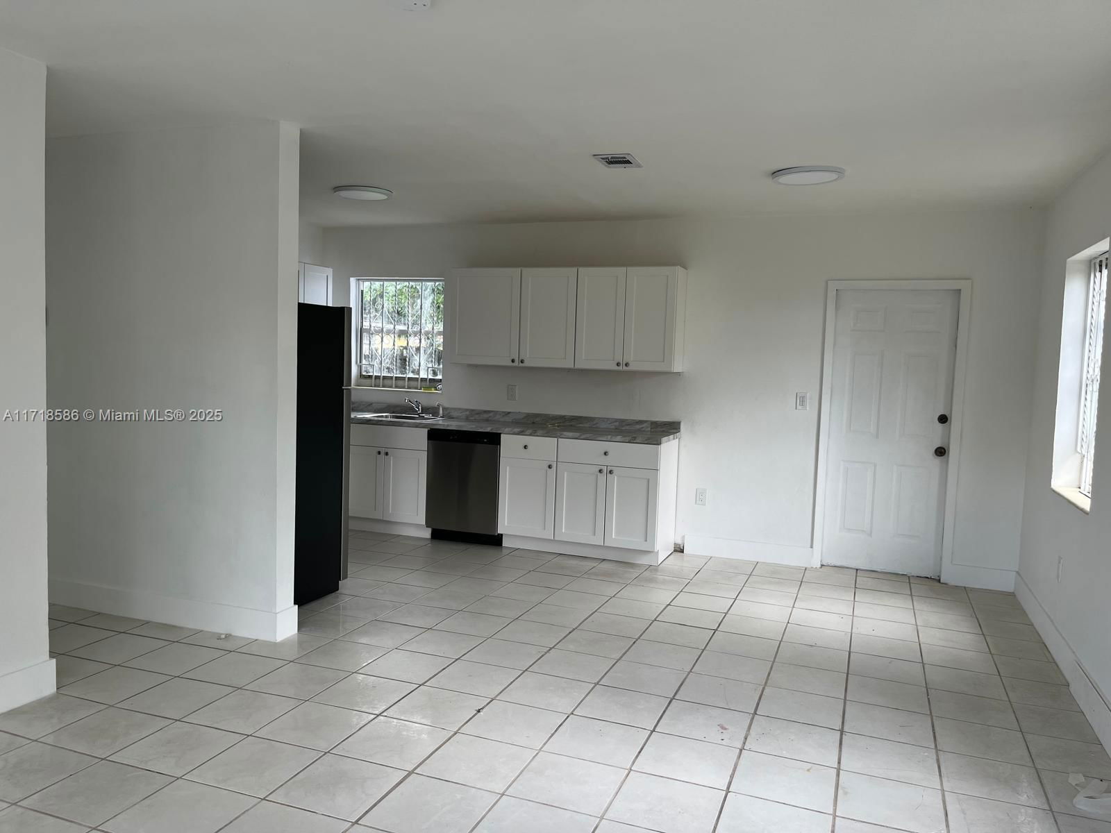Real estate property located at 600 JANN Ave, Miami-dade, Opa Locka 2nd Rev Pl, Opa-Locka, FL