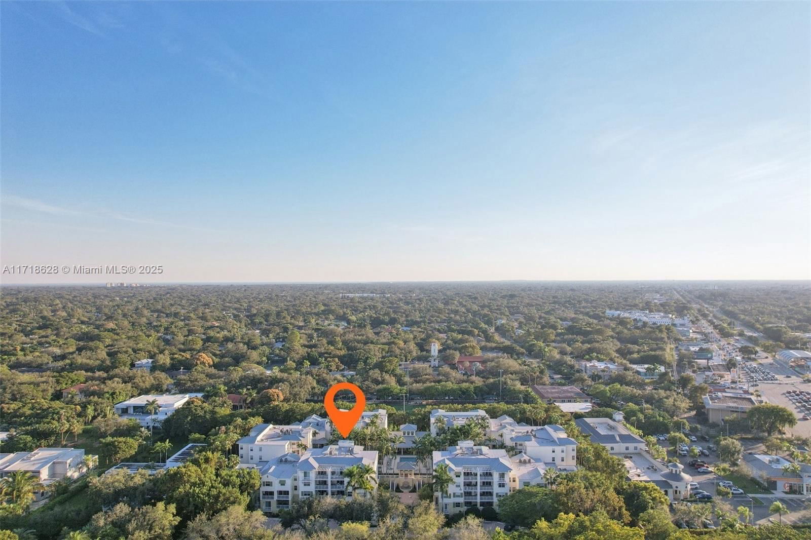 Real estate property located at 7530 102nd St #303, Miami-dade, The Reserve Of Pinecrest, Pinecrest, FL
