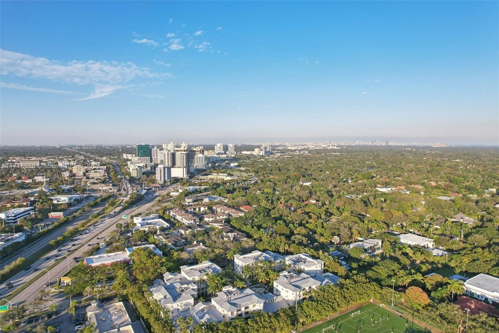 Real estate property located at 7530 102nd St #303, Miami-dade, The Reserve Of Pinecrest, Pinecrest, FL