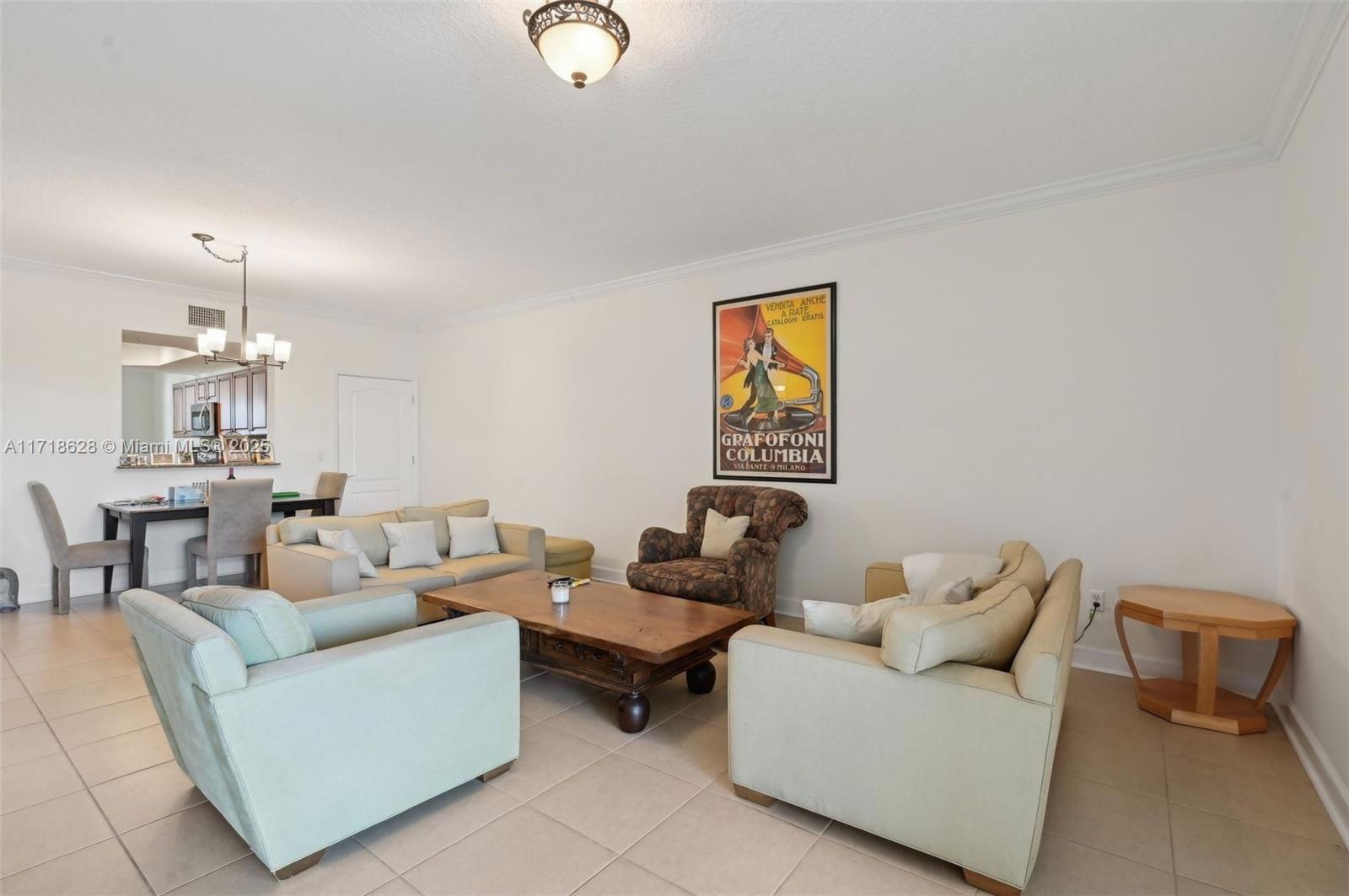 Real estate property located at 7530 102nd St #303, Miami-dade, The Reserve Of Pinecrest, Pinecrest, FL