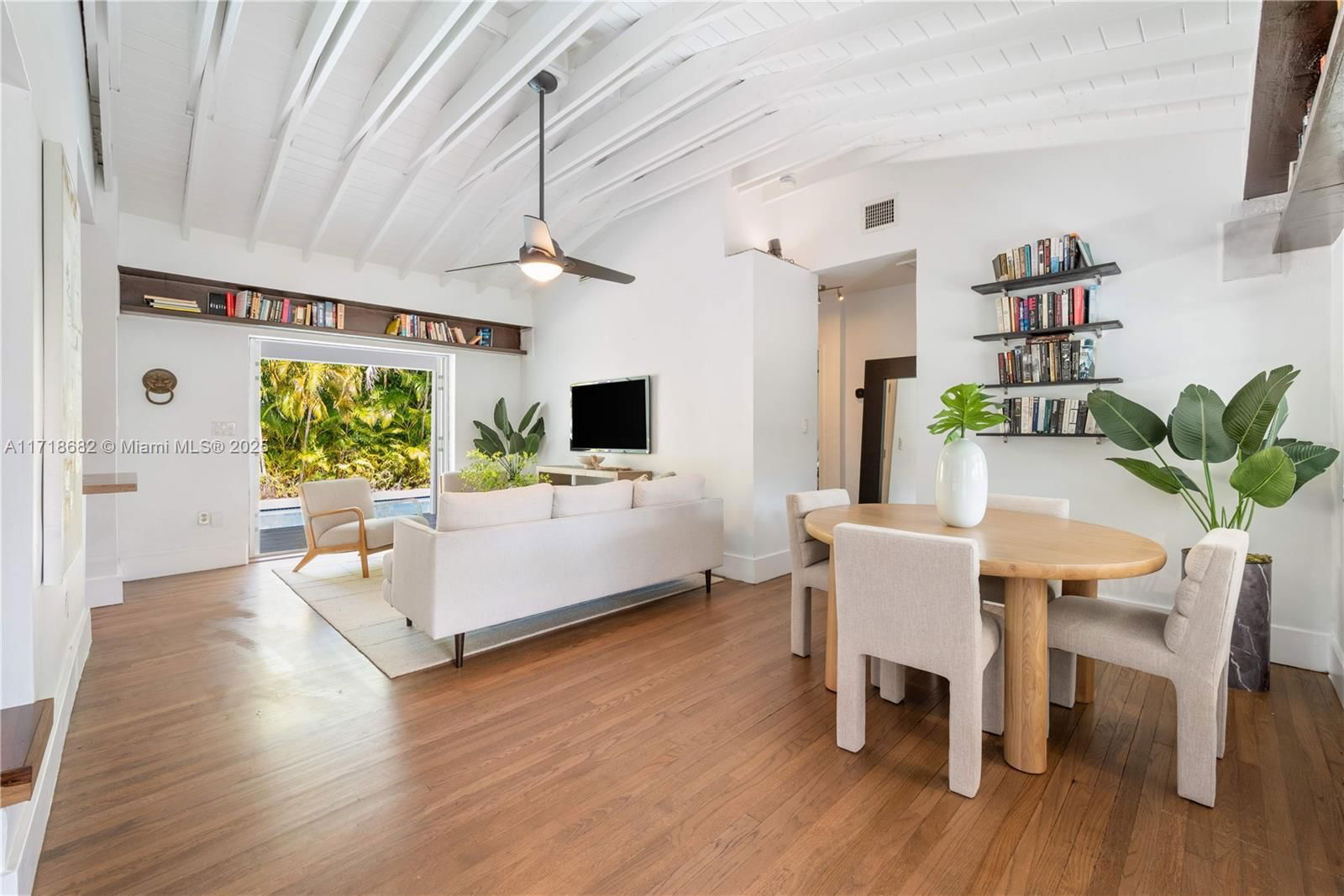 Real estate property located at 921 71st St, Miami-dade, Washington Place, Miami, FL