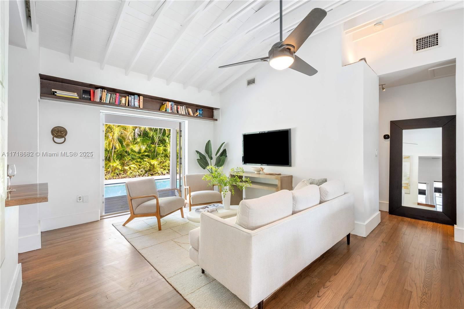 Real estate property located at 921 71st St, Miami-dade, Washington Place, Miami, FL