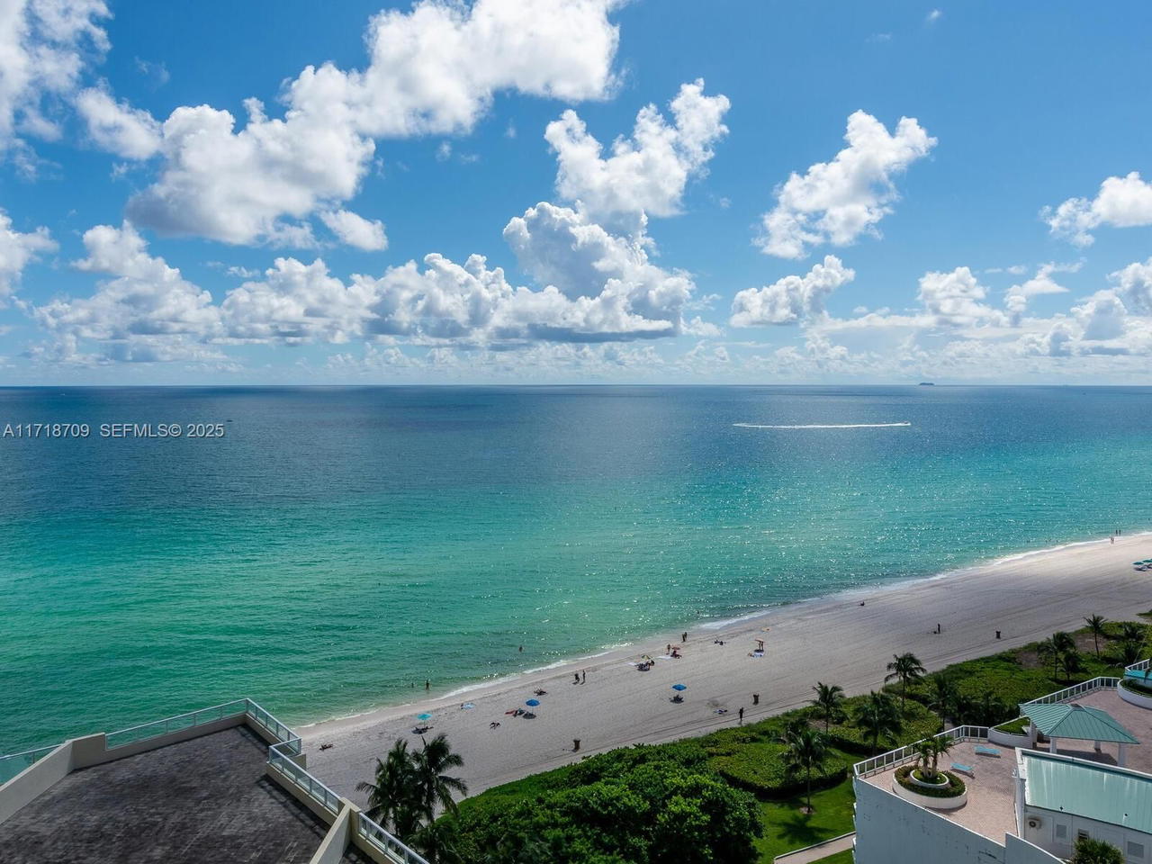 Real estate property located at 16699 Collins Ave #1709, Miami-dade, La Perla Condo, Sunny Isles Beach, FL