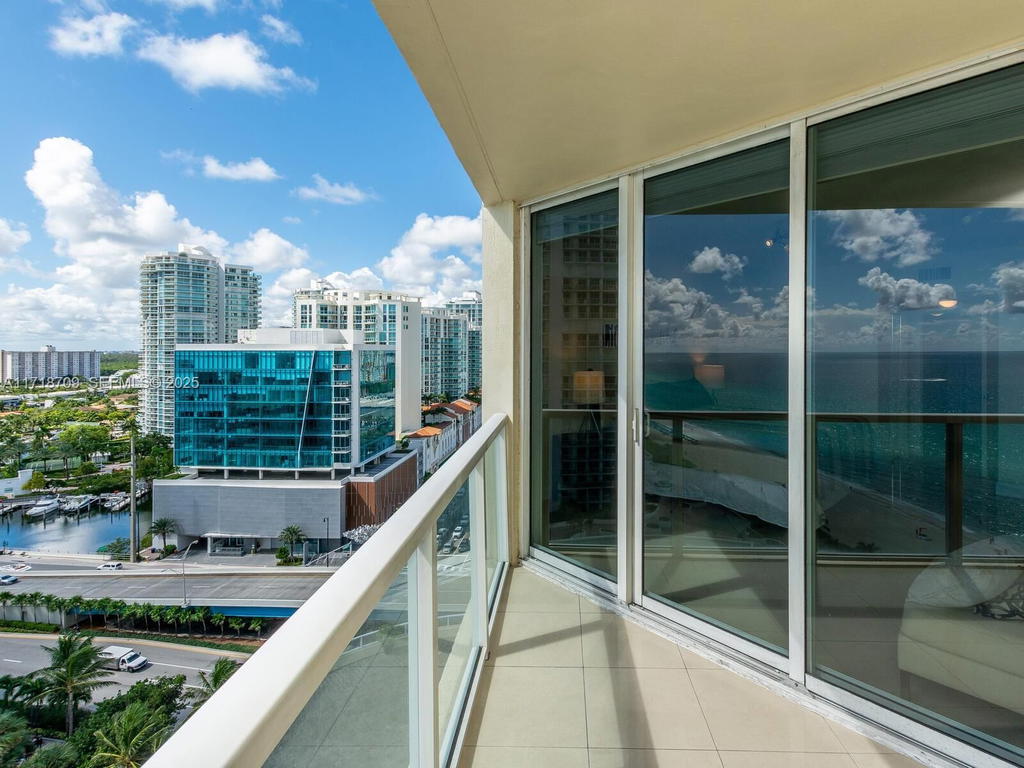 Real estate property located at 16699 Collins Ave #1709, Miami-dade, La Perla Condo, Sunny Isles Beach, FL