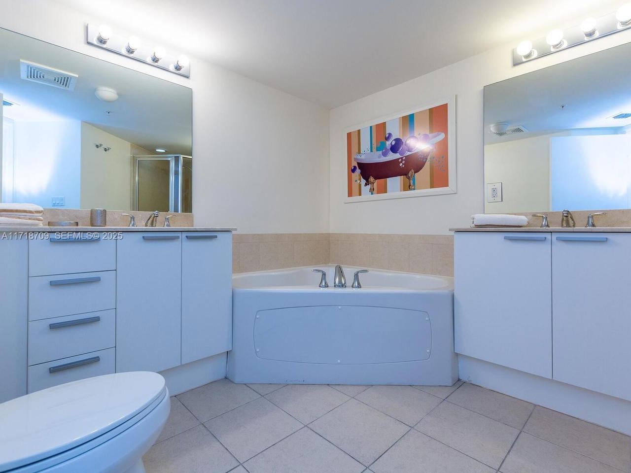 Real estate property located at 16699 Collins Ave #1709, Miami-dade, La Perla Condo, Sunny Isles Beach, FL