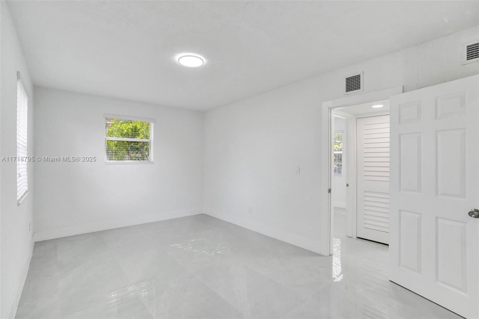 Real estate property located at 12200 18th Pl, Miami-dade, Randall Park, Miami, FL
