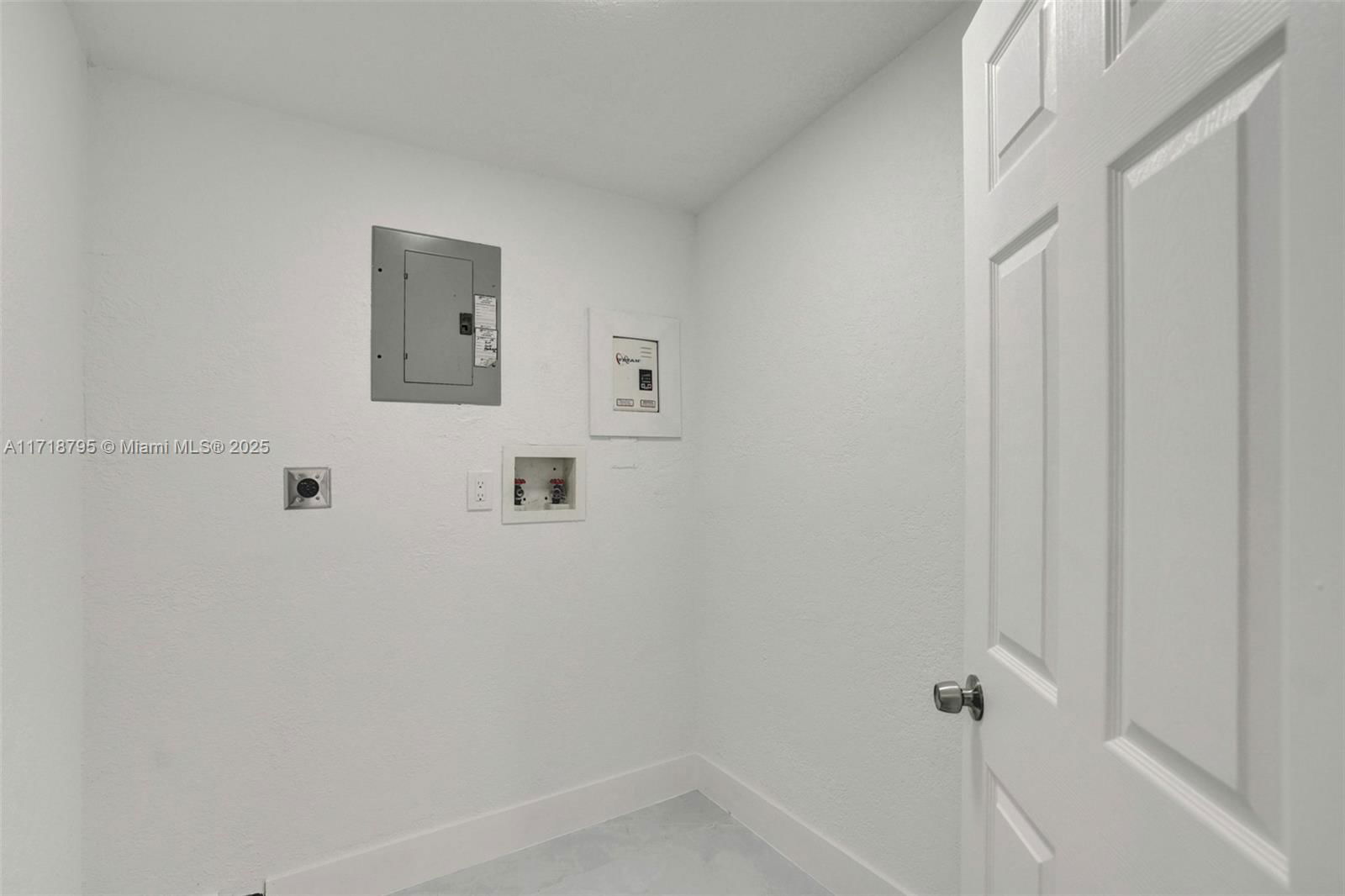 Real estate property located at 12200 18th Pl, Miami-dade, Randall Park, Miami, FL