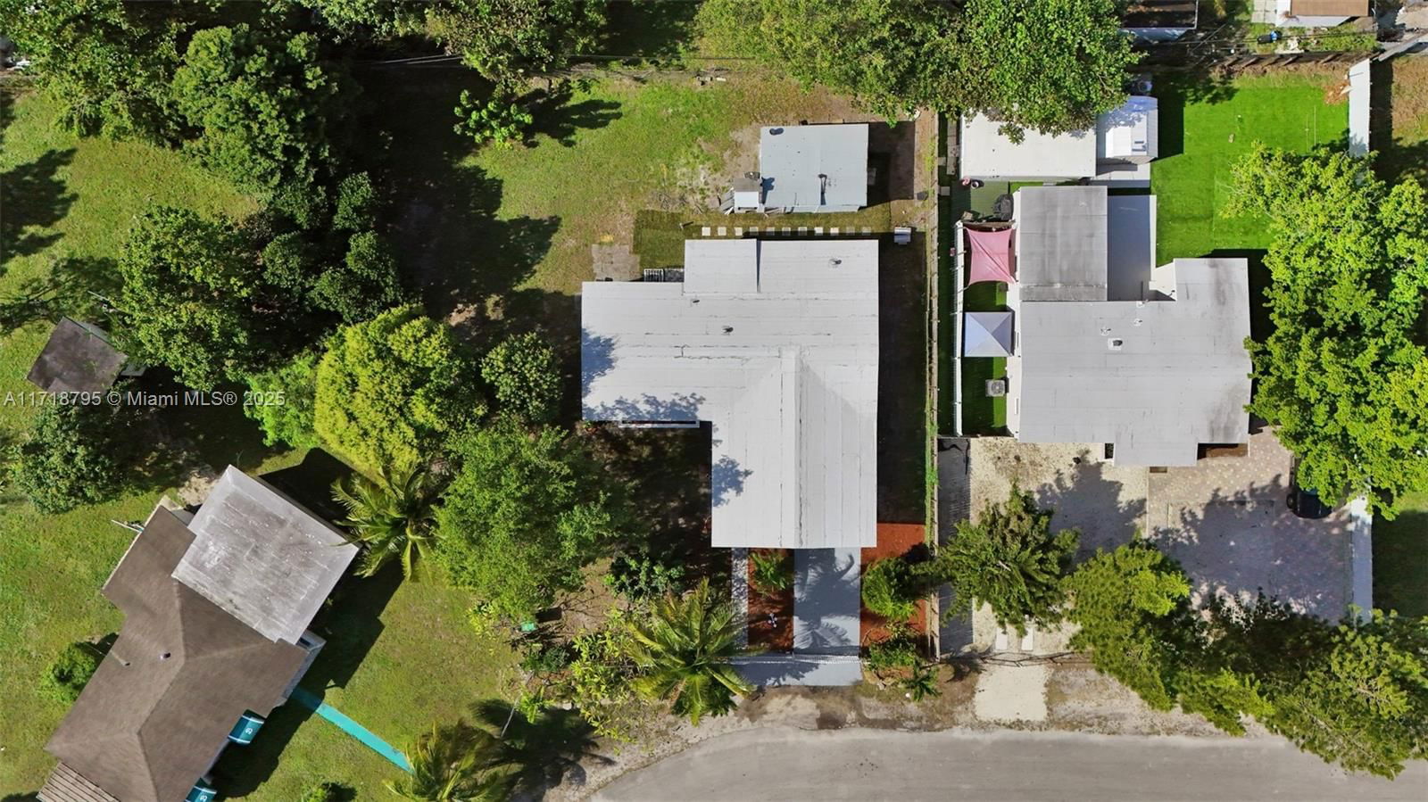 Real estate property located at 12200 18th Pl, Miami-dade, Randall Park, Miami, FL