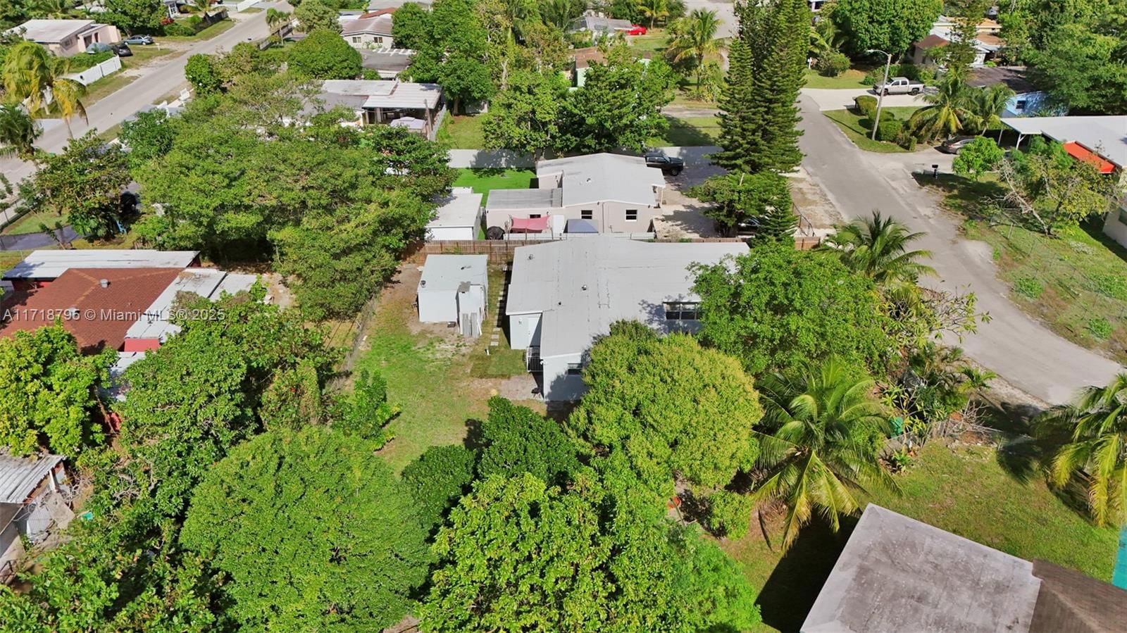 Real estate property located at 12200 18th Pl, Miami-dade, Randall Park, Miami, FL