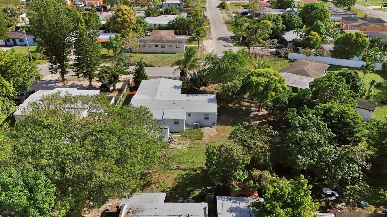 Real estate property located at 12200 18th Pl, Miami-dade, Randall Park, Miami, FL