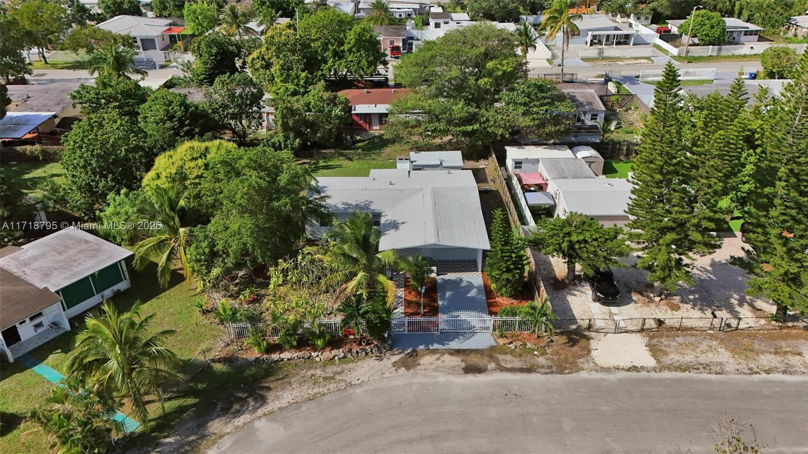 Real estate property located at 12200 18th Pl, Miami-dade, Randall Park, Miami, FL