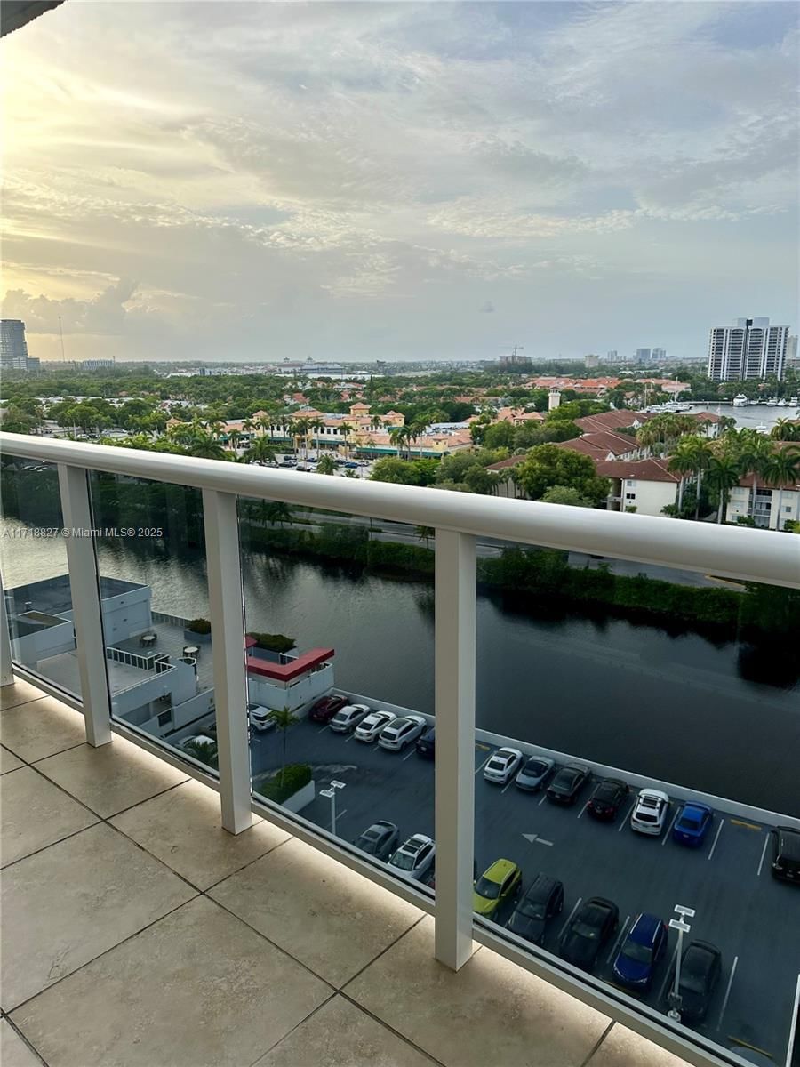 Real estate property located at 3675 Country Club Dr #1201, Miami-dade, Aventura Eldorado Condo, Aventura, FL
