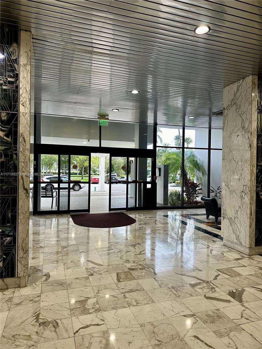 Real estate property located at 3675 Country Club Dr #1201, Miami-dade, Aventura Eldorado Condo, Aventura, FL