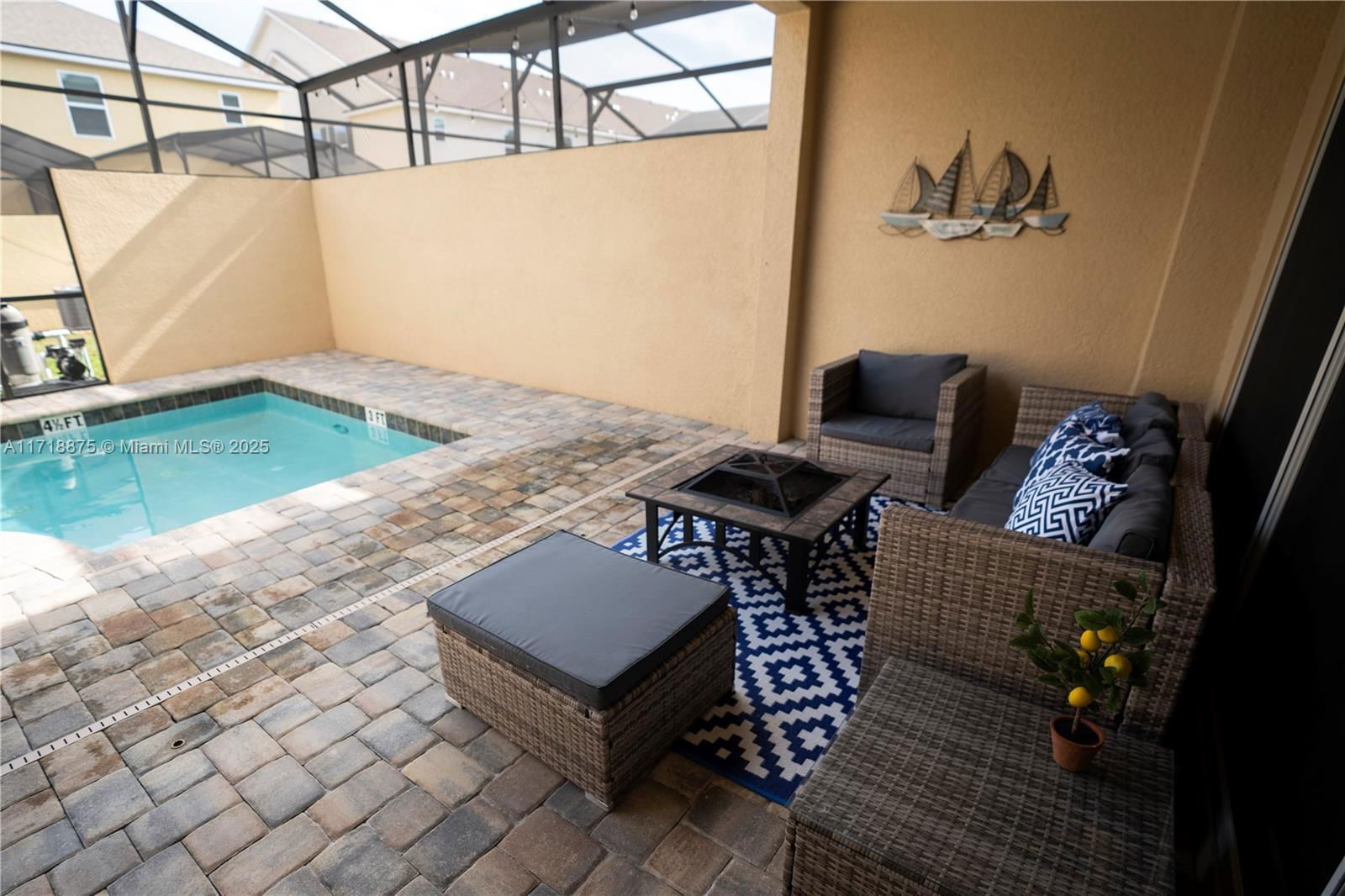 Real estate property located at 2183 COOPER BELL PL #2183, Osceola, Solara Resort Vacation Vil, Kissimmee, FL