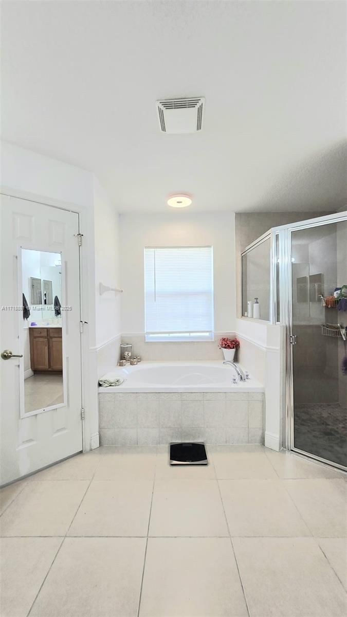 Real estate property located at 423 Byron St, St Lucie, Port St Lucie Section 27, Port St. Lucie, FL