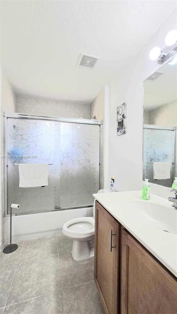 Real estate property located at 423 Byron St, St Lucie, Port St Lucie Section 27, Port St. Lucie, FL
