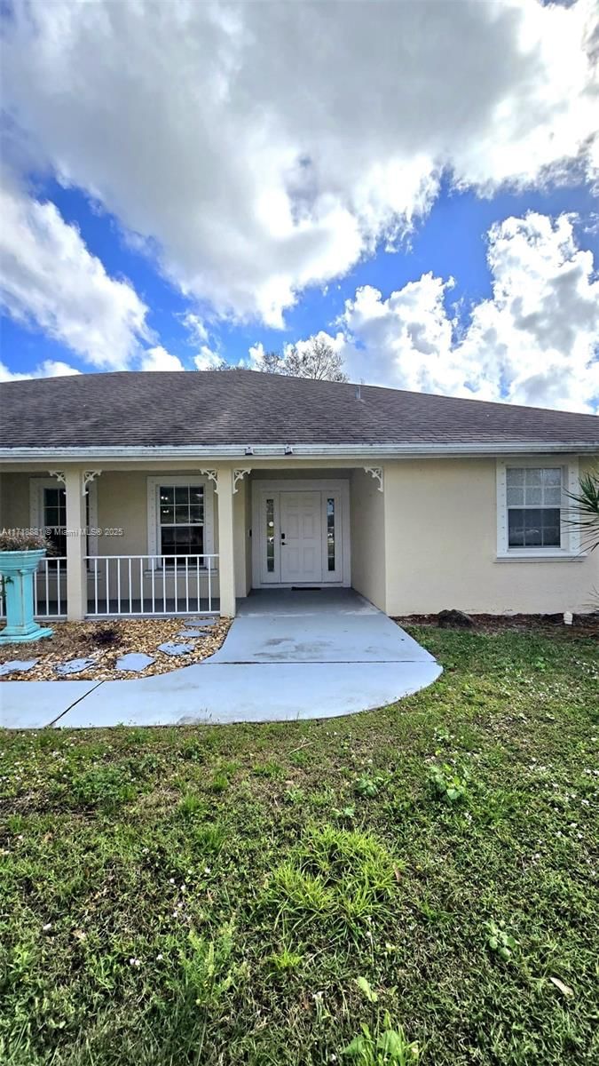 Real estate property located at 423 Byron St, St Lucie, Port St Lucie Section 27, Port St. Lucie, FL