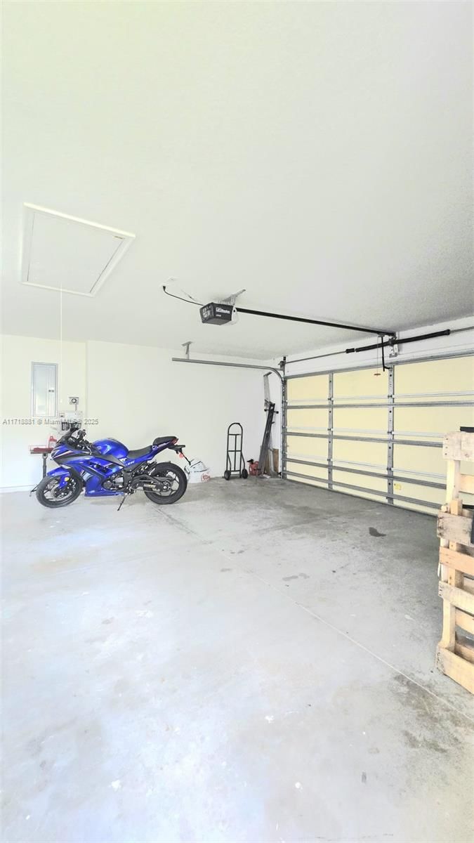 Real estate property located at 423 Byron St, St Lucie, Port St Lucie Section 27, Port St. Lucie, FL
