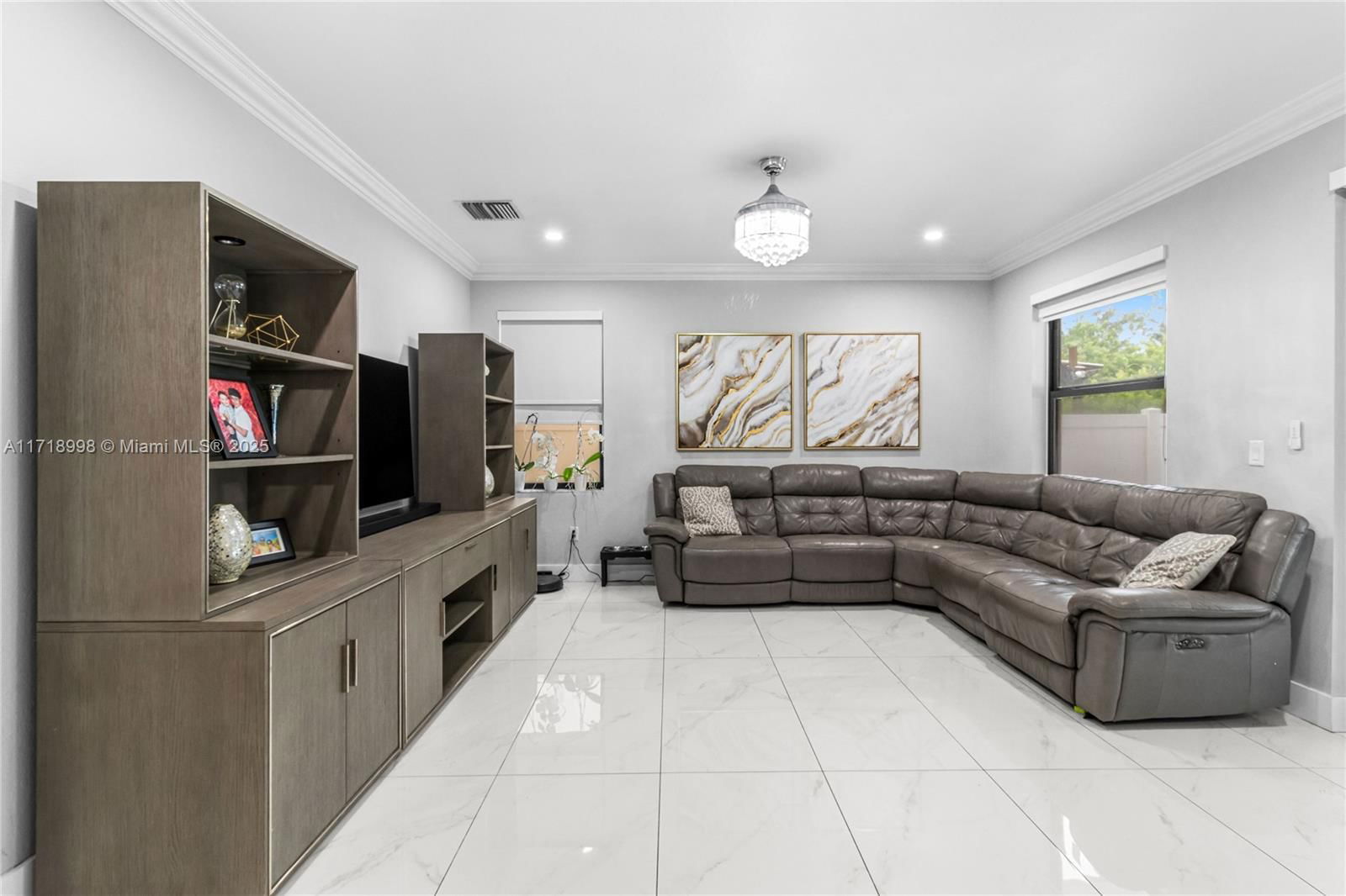 Real estate property located at 8501 33rd Ave, Miami-dade, Bellagio, Hialeah, FL
