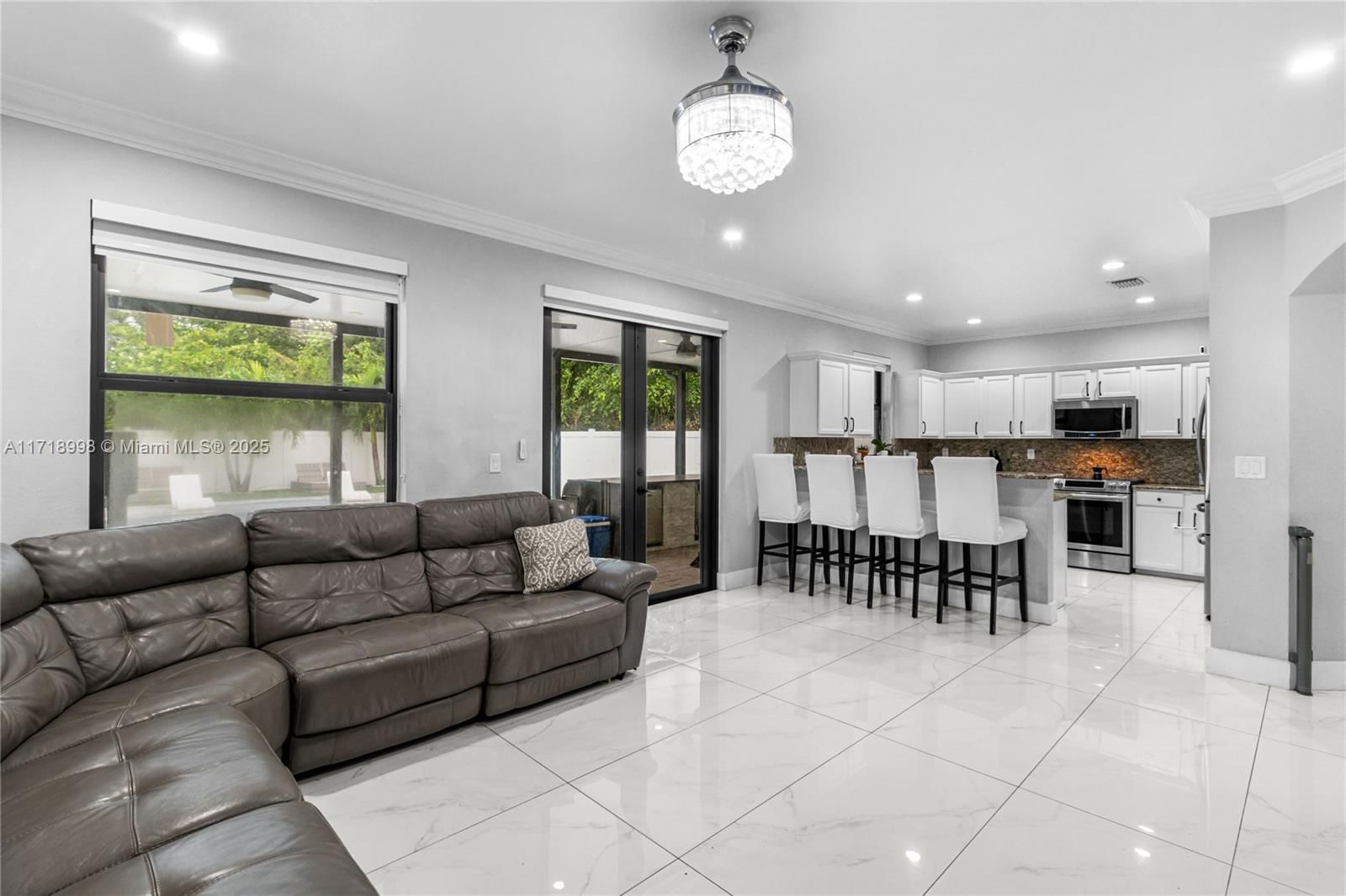 Real estate property located at 8501 33rd Ave, Miami-dade, Bellagio, Hialeah, FL