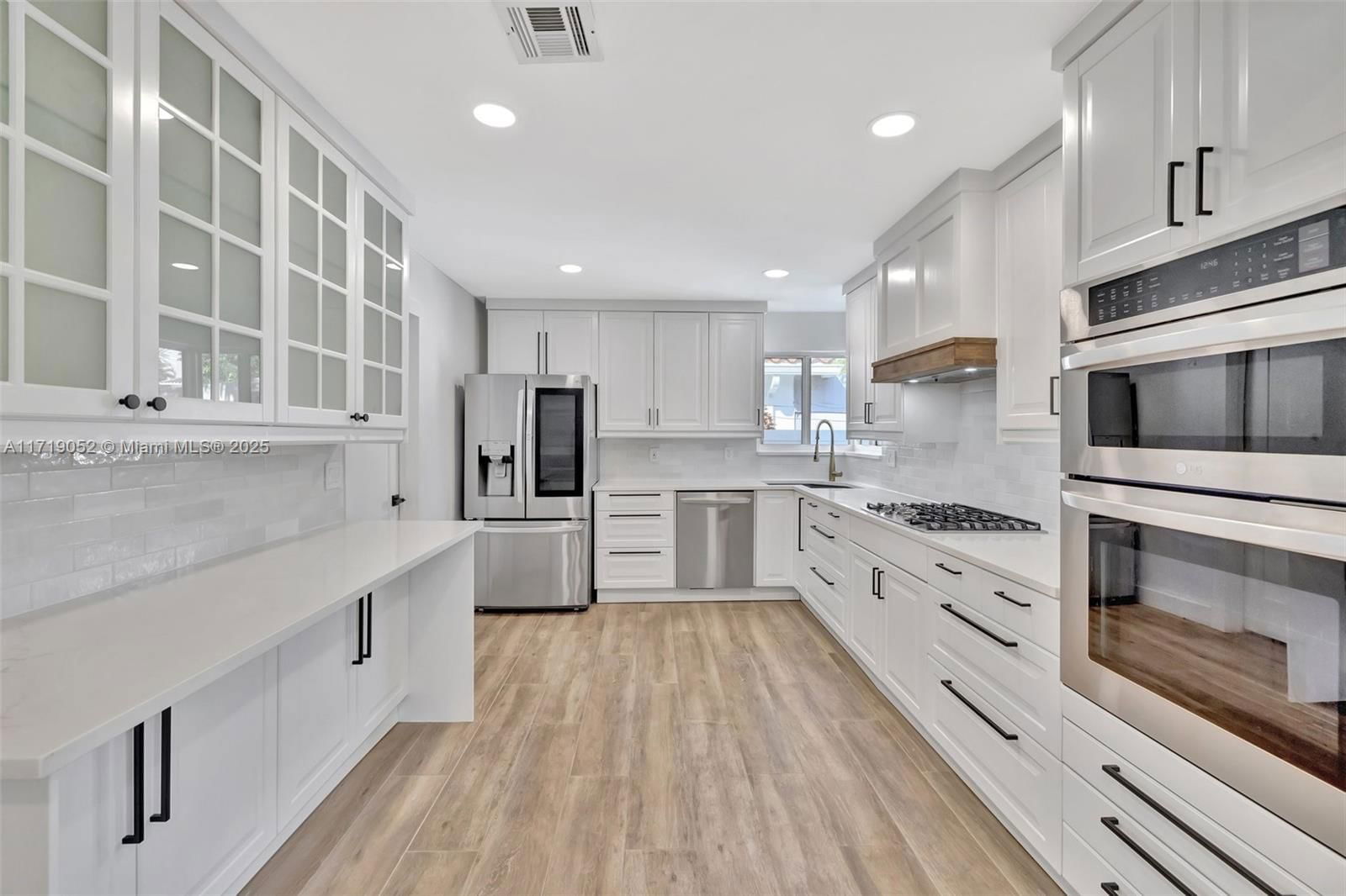 Real estate property located at 919 13th Ave, Broward, Sunny Acres, Hollywood, FL