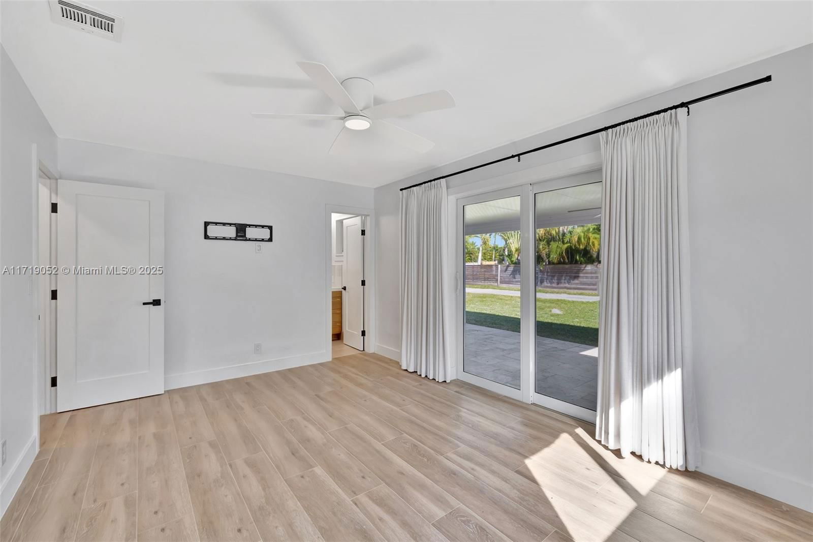 Real estate property located at 919 13th Ave, Broward, Sunny Acres, Hollywood, FL